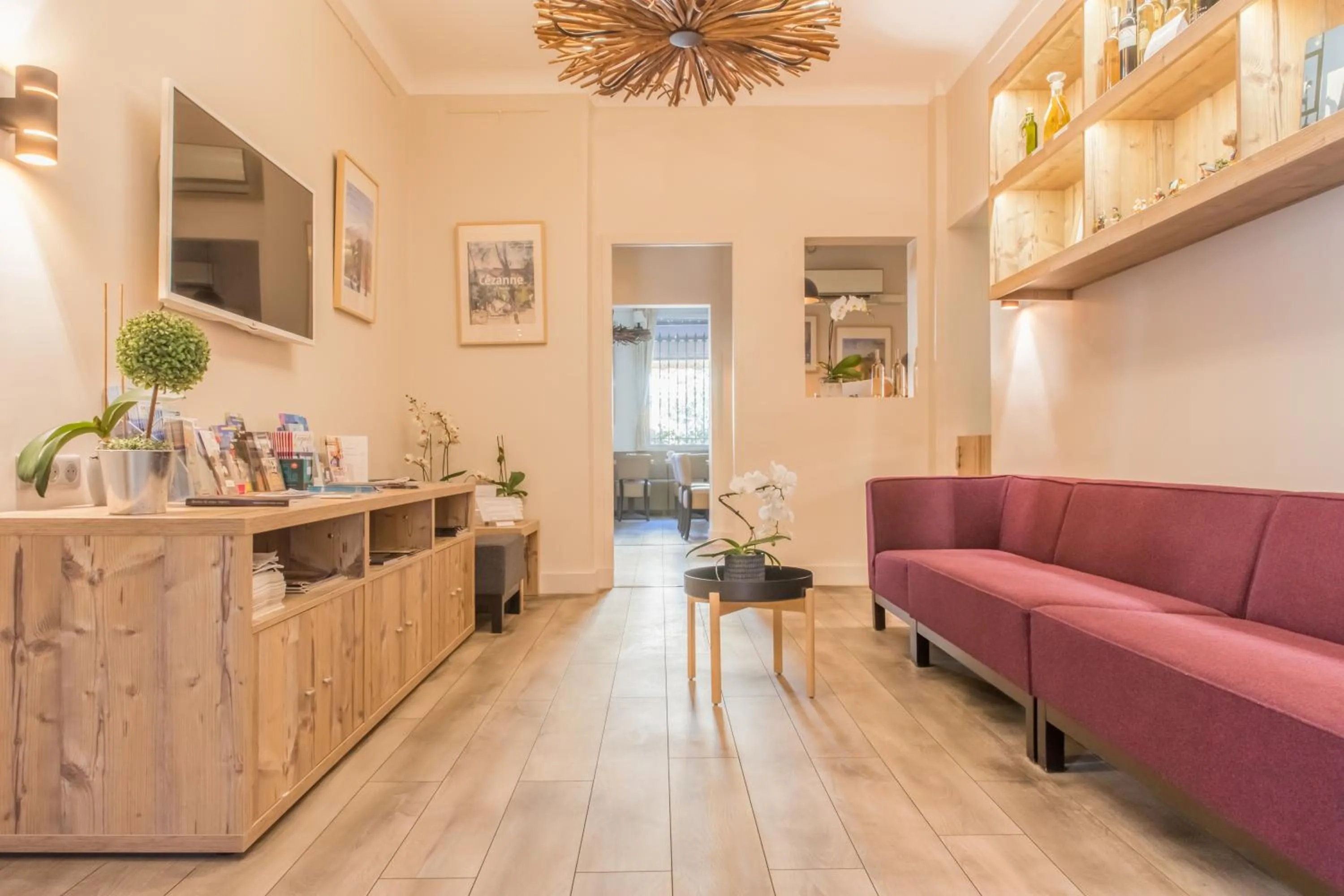 Lounge or bar in Le Concorde