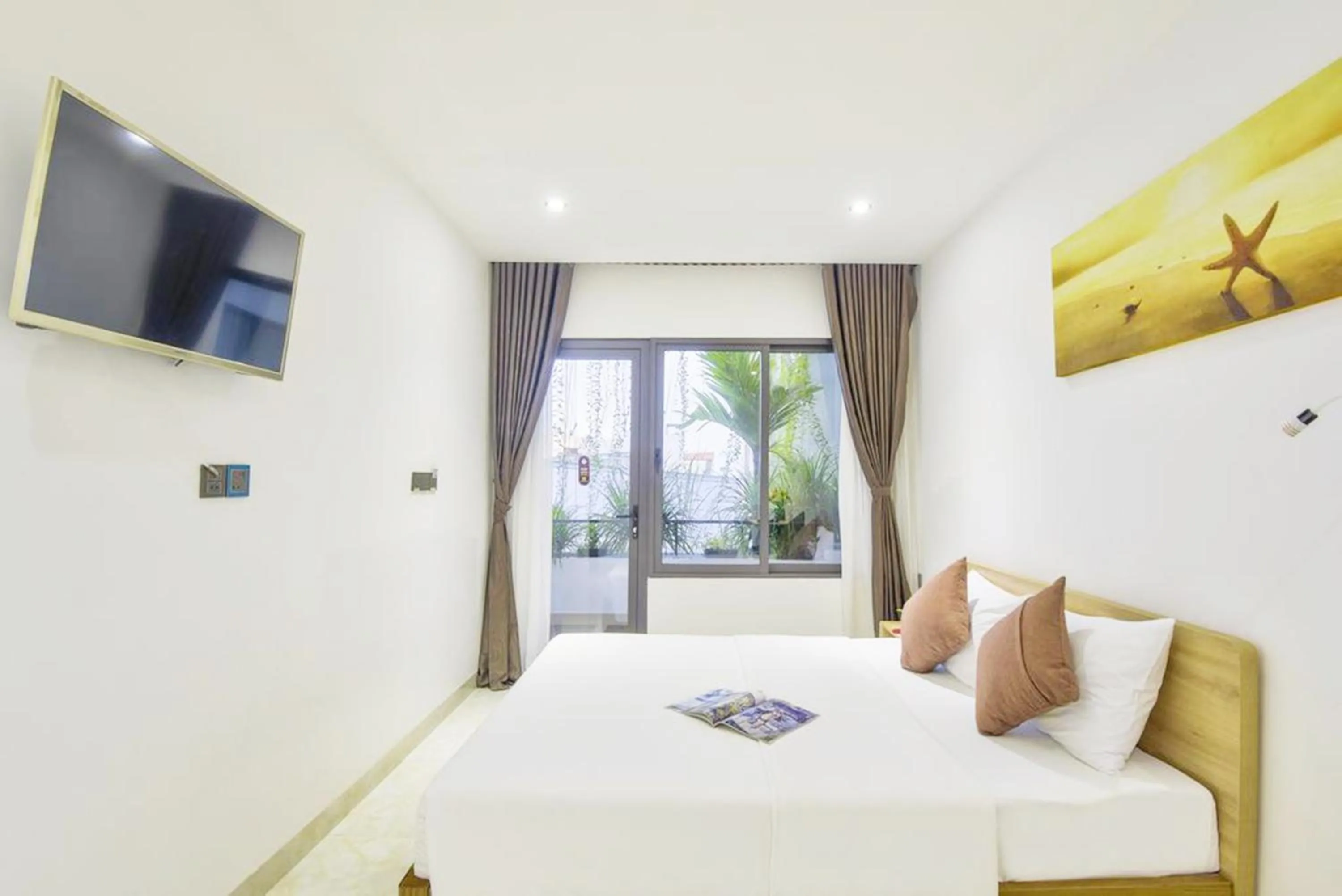 Bed in Annie Danang Hotel & Apartment