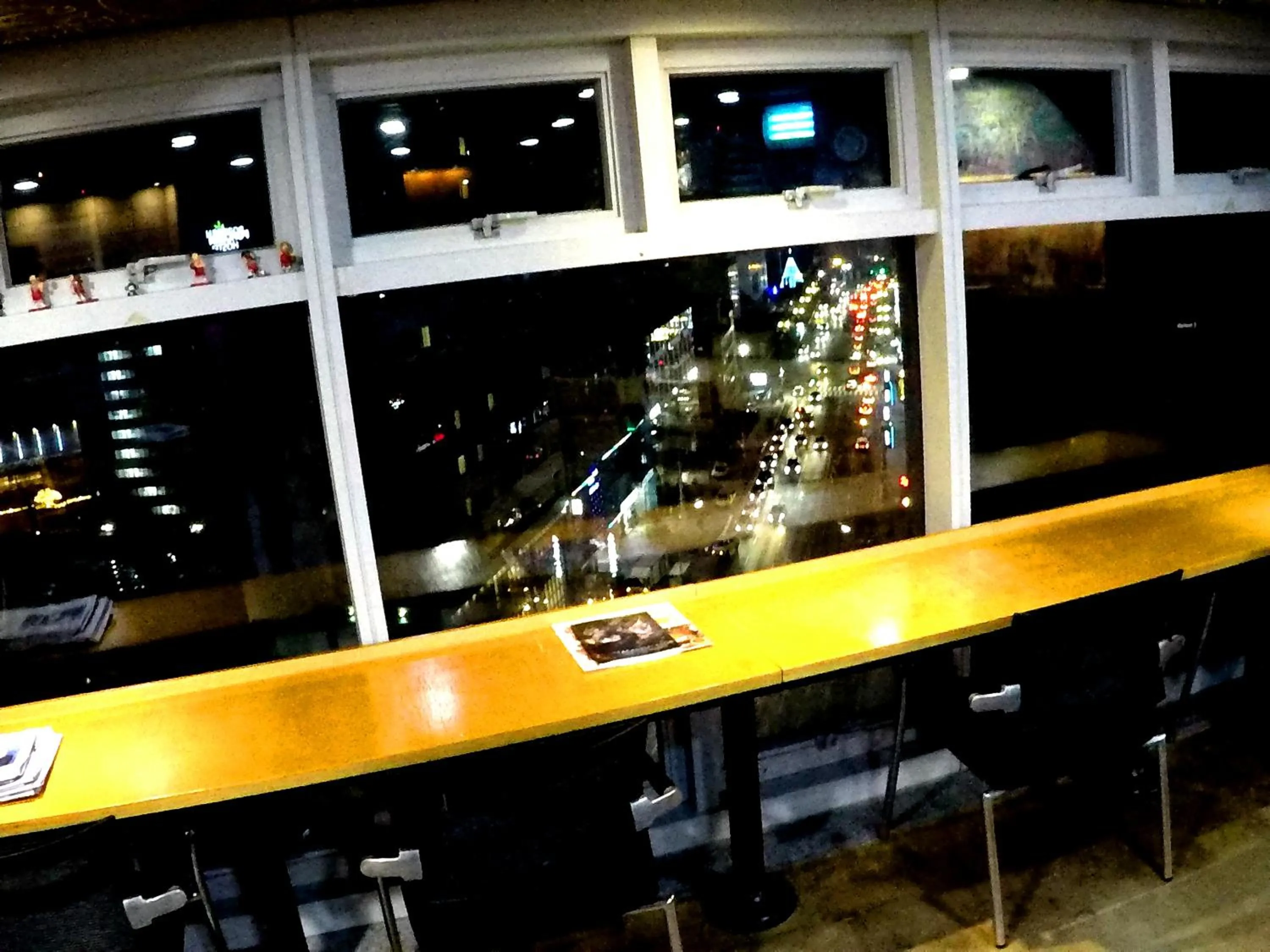 Lounge or bar in Busan Popcorn Hostel