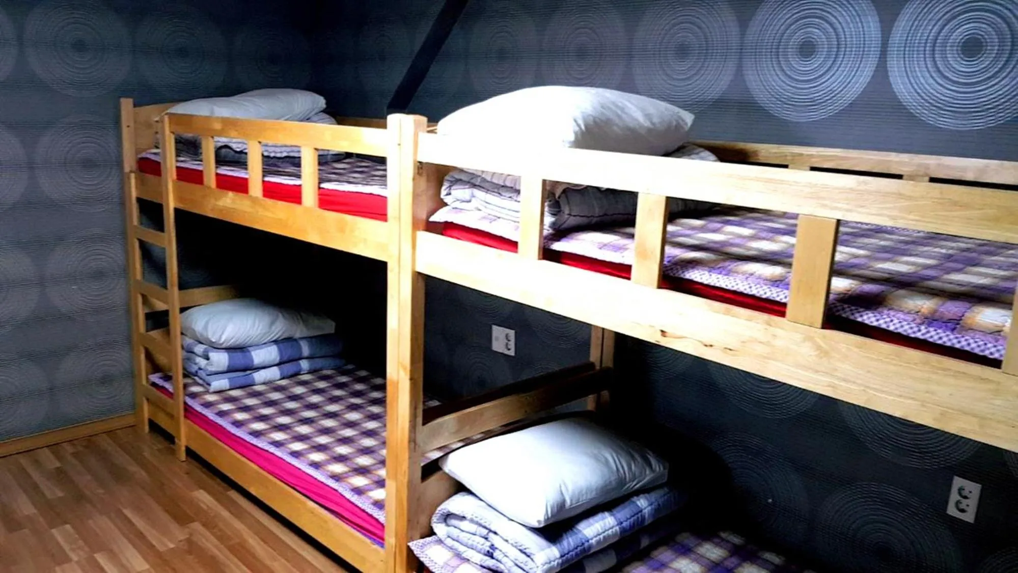 bunk bed, Bed in Busan Popcorn Hostel