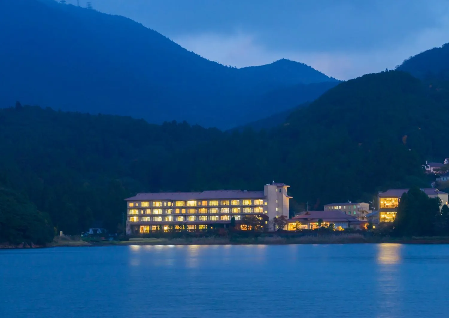 Facade/entrance in Azumaen