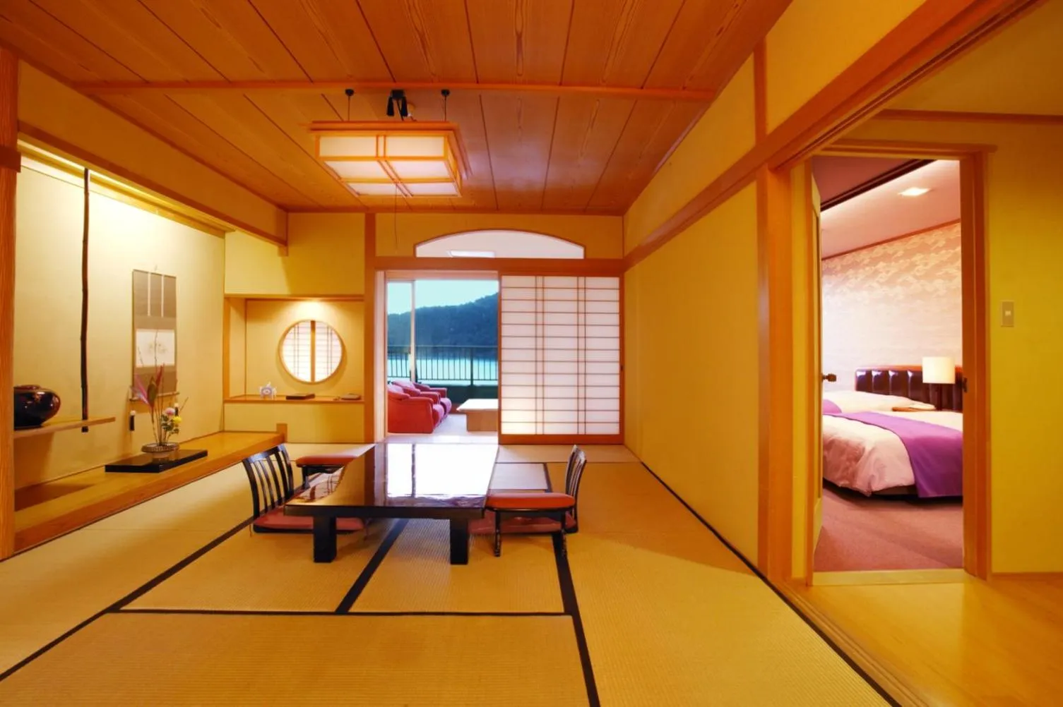 Photo of the whole room, Bed in Azumaen