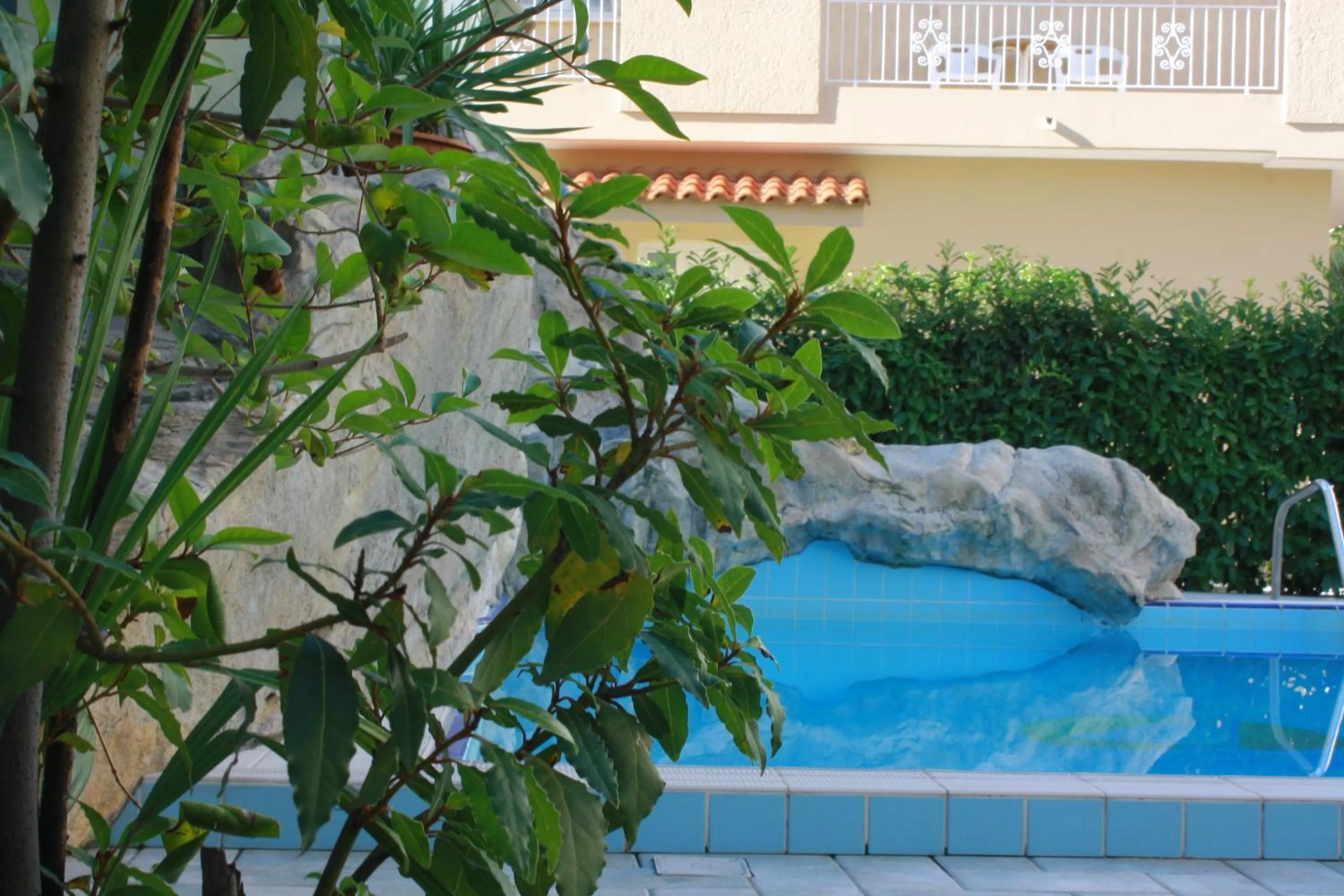 Swimming pool in Residence Le Vele