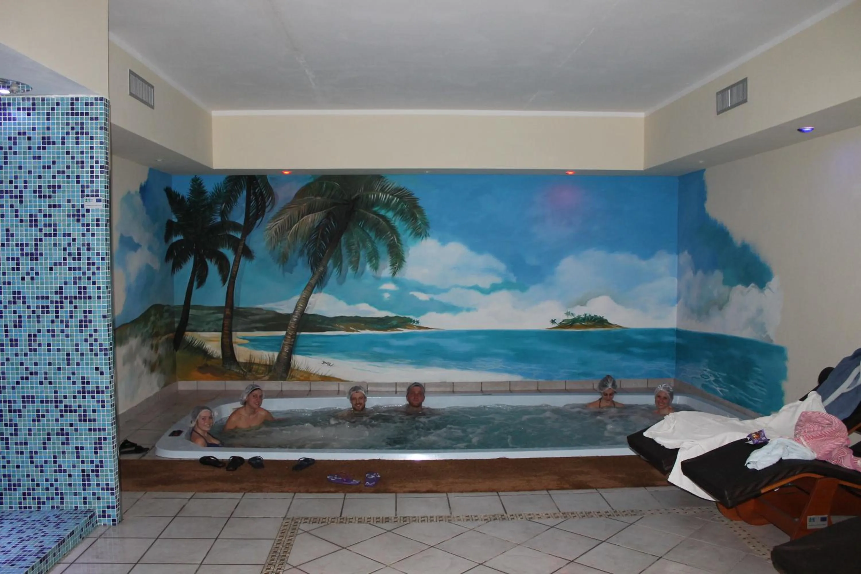 Hot Tub in Residence La Piscina