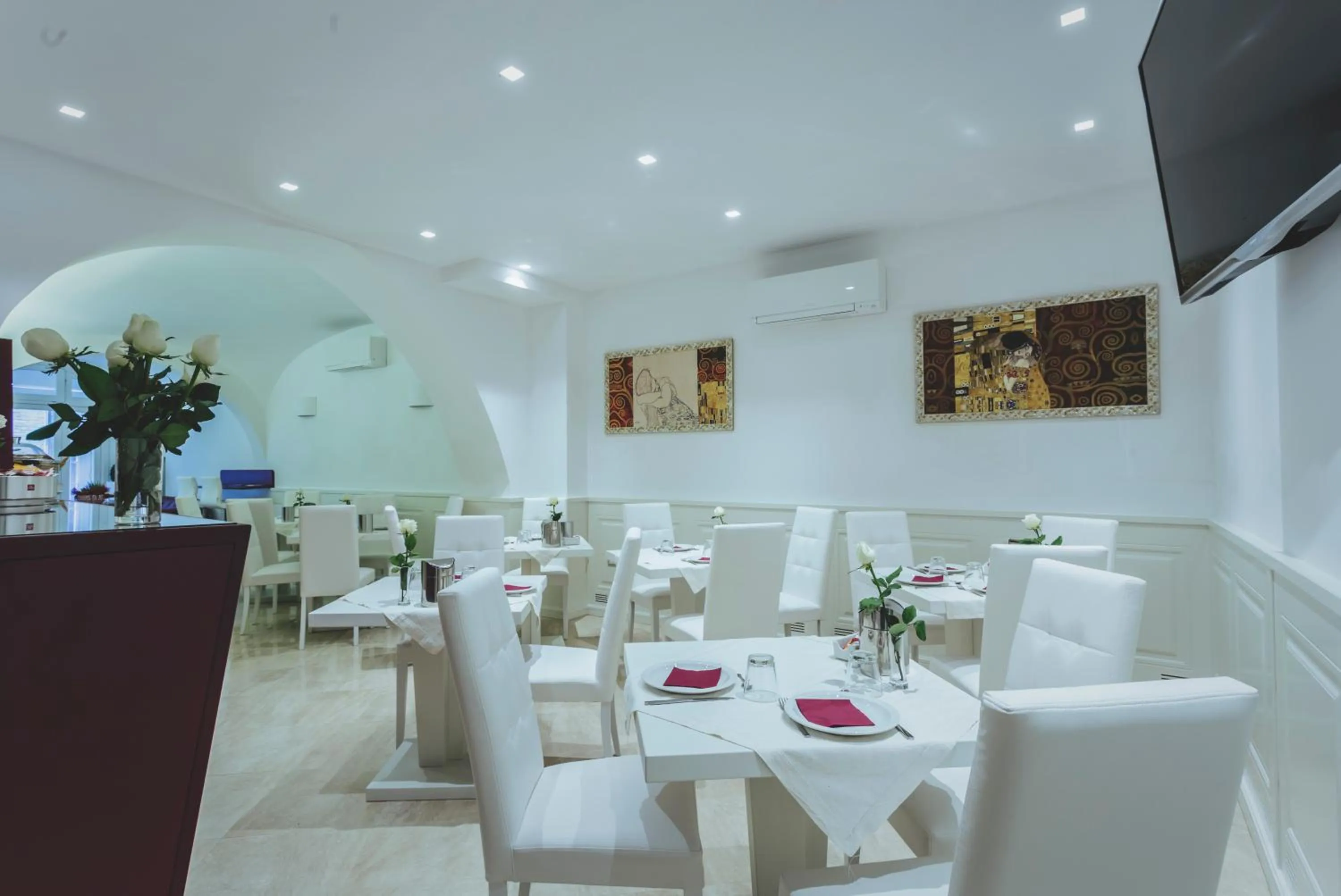 Communal lounge/ TV room in B&B Portanuova