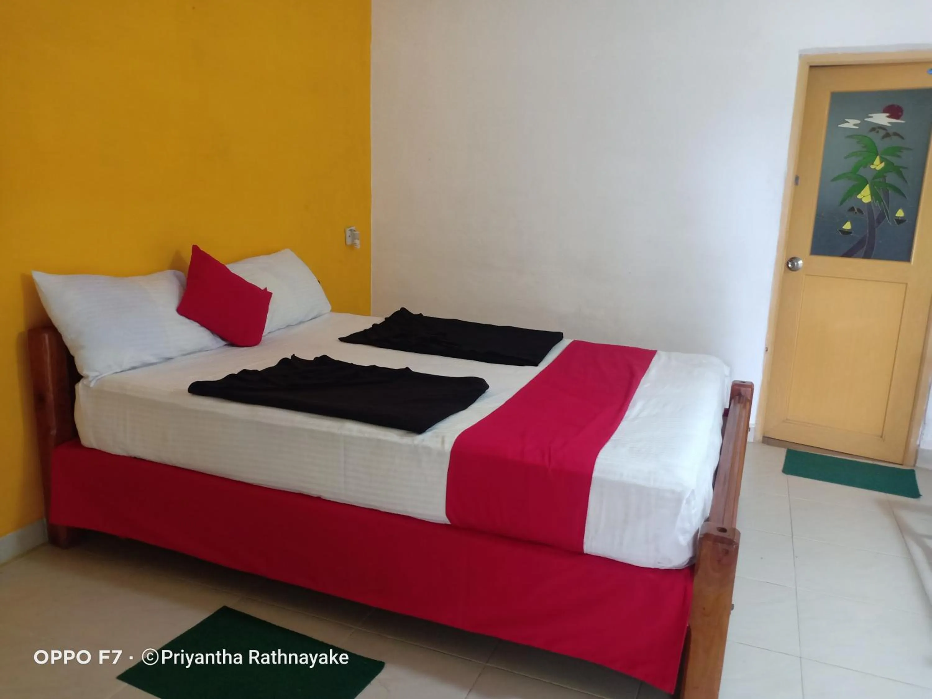 Bed in Ella Forest Paradise Hotel