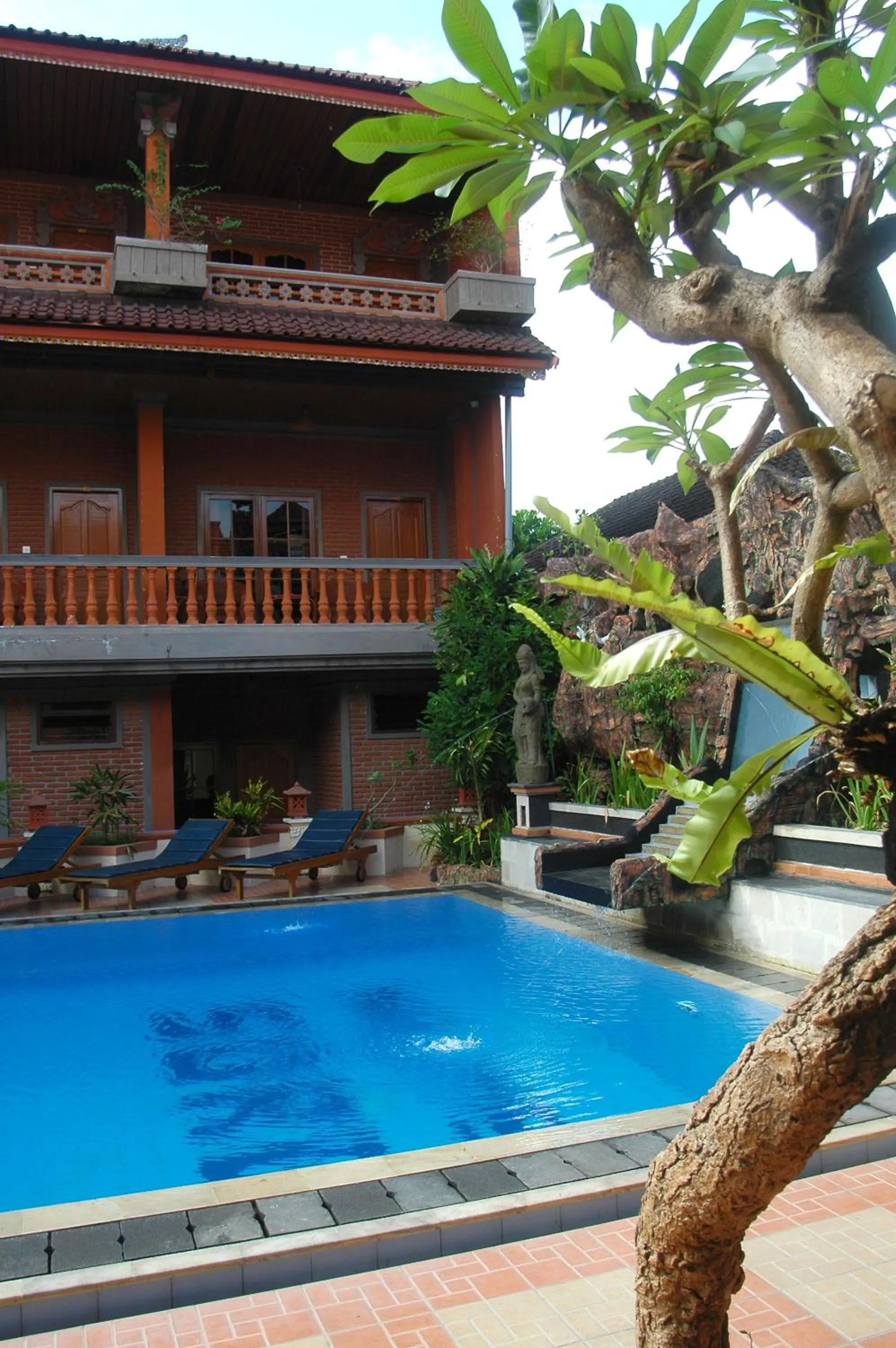 Swimming pool in Hotel Sorga Cottages