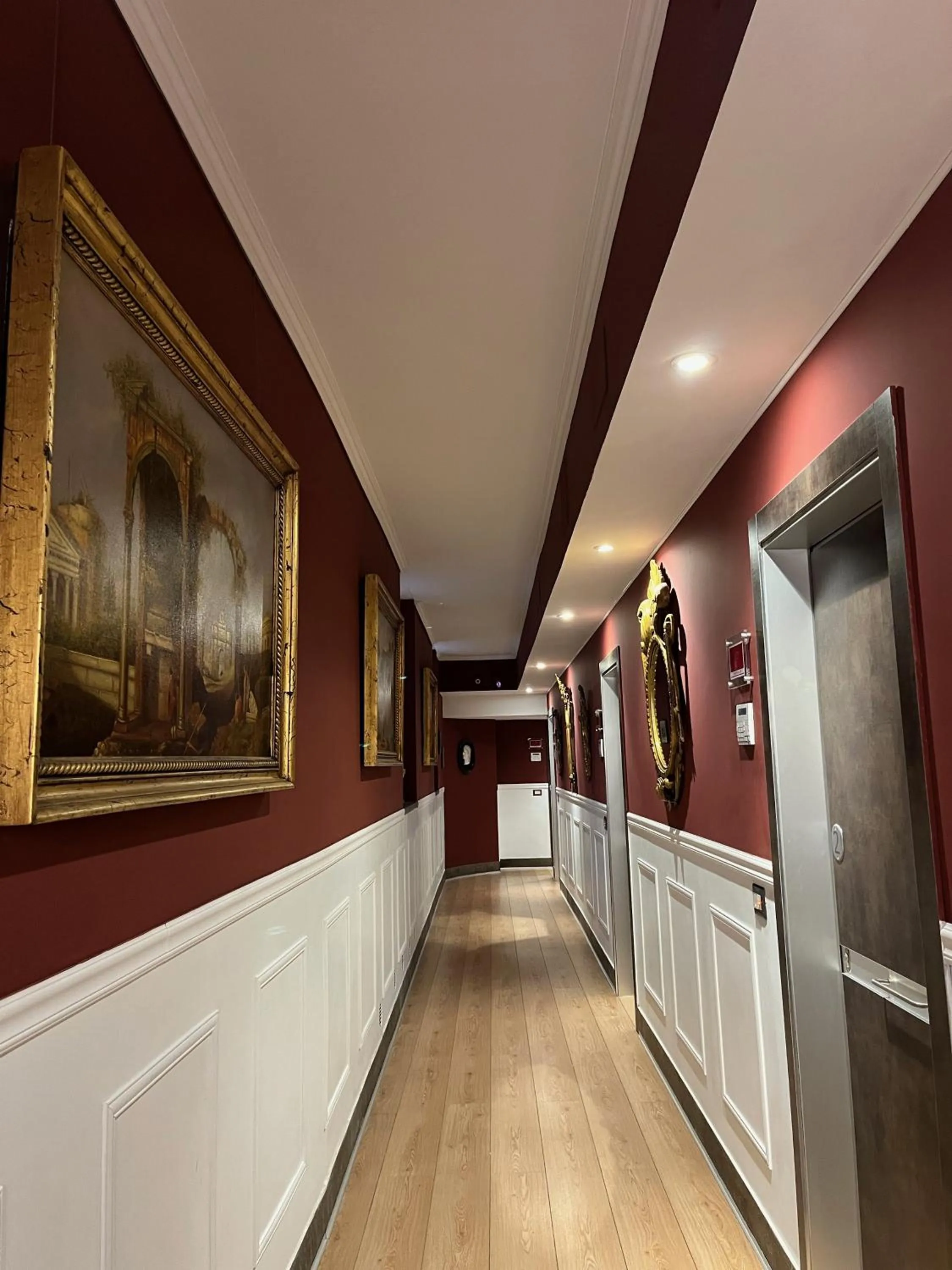 Facade/entrance in HiSuiteROME - ApartHotel