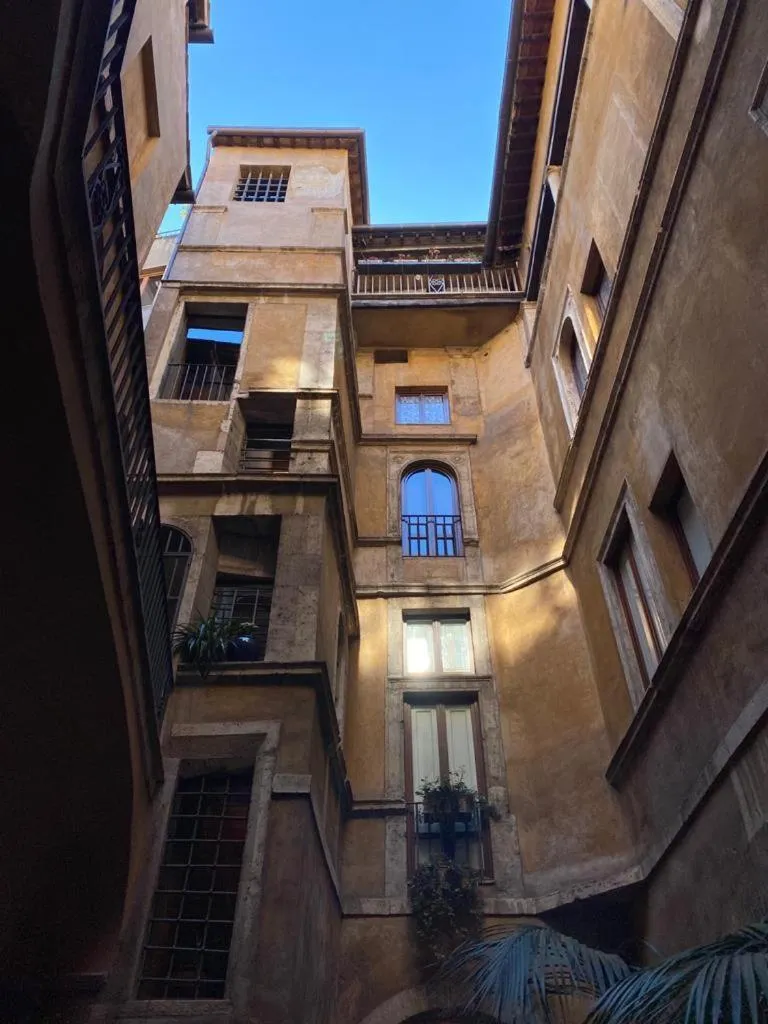 Patio in HiSuiteROME - ApartHotel