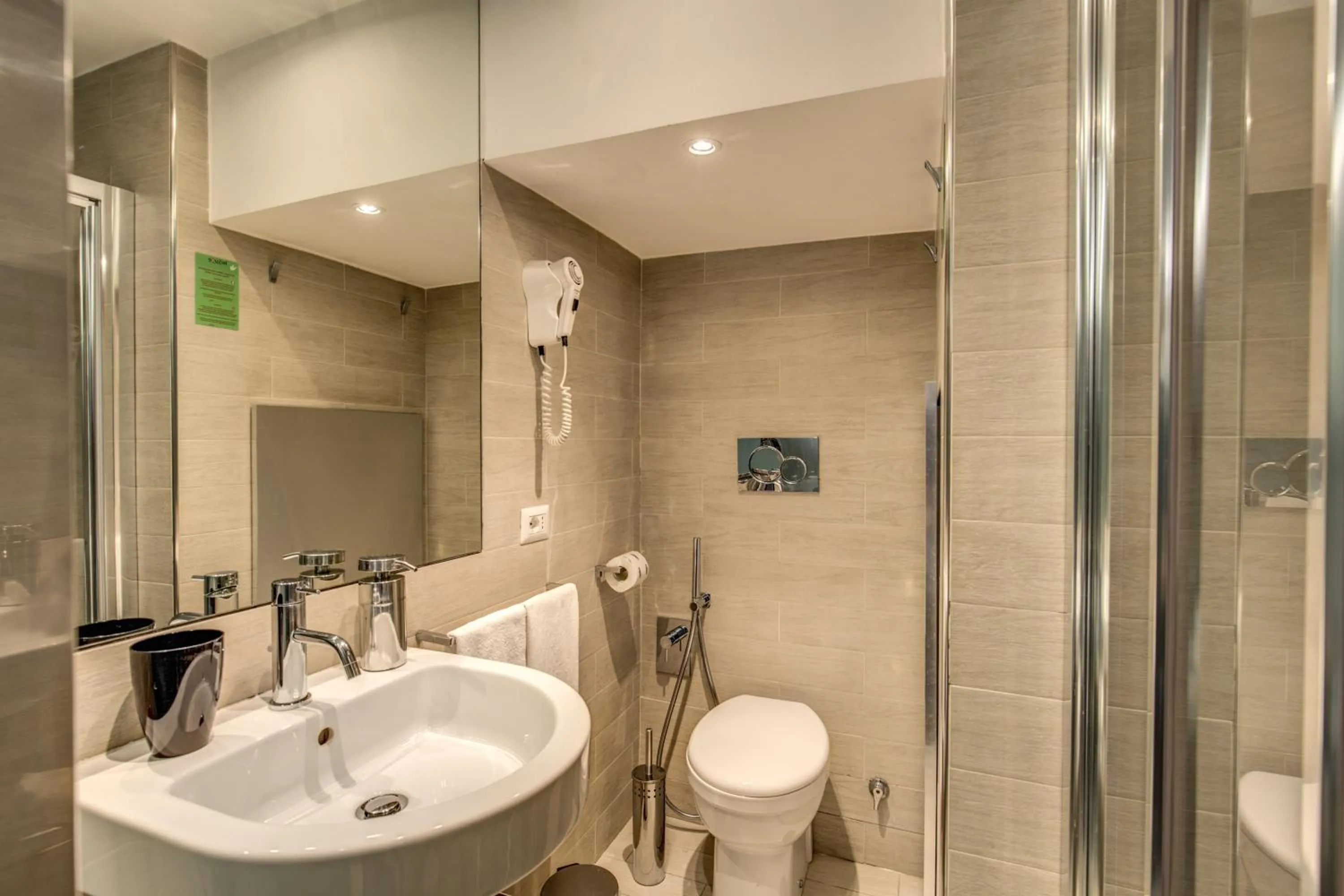 Bathroom in HiSuiteROME - ApartHotel