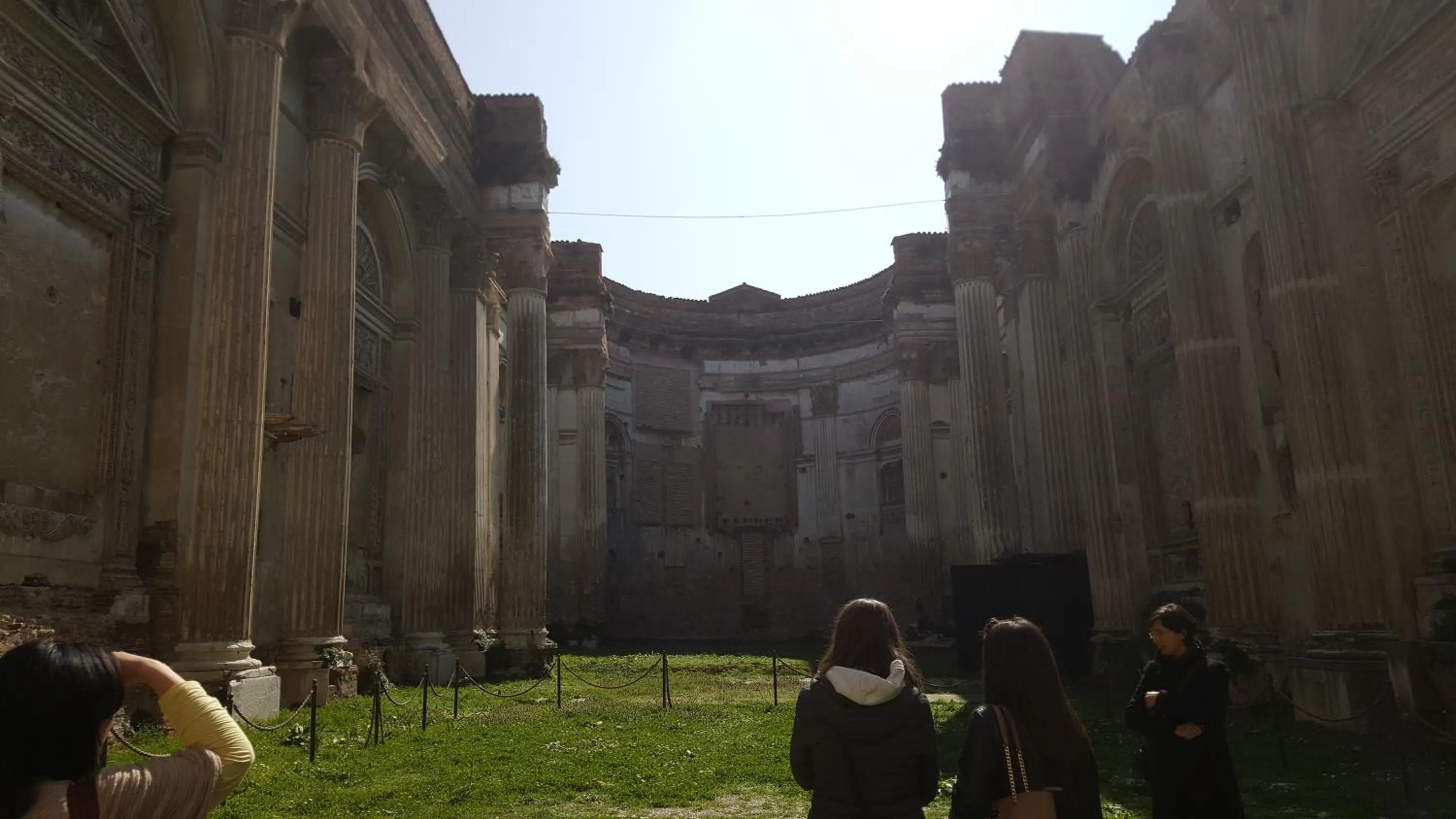 Nearby landmark in Hotel De La Ville depandance di Hotel Augustus