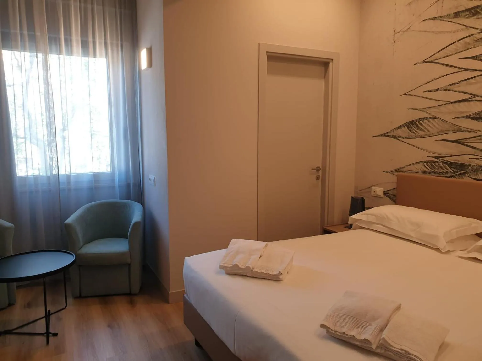 Bed in Hotel De La Ville depandance di Hotel Augustus