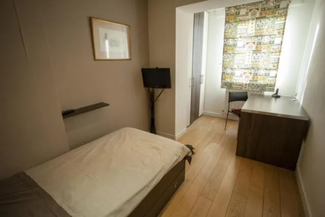 Bed in Krunska 26