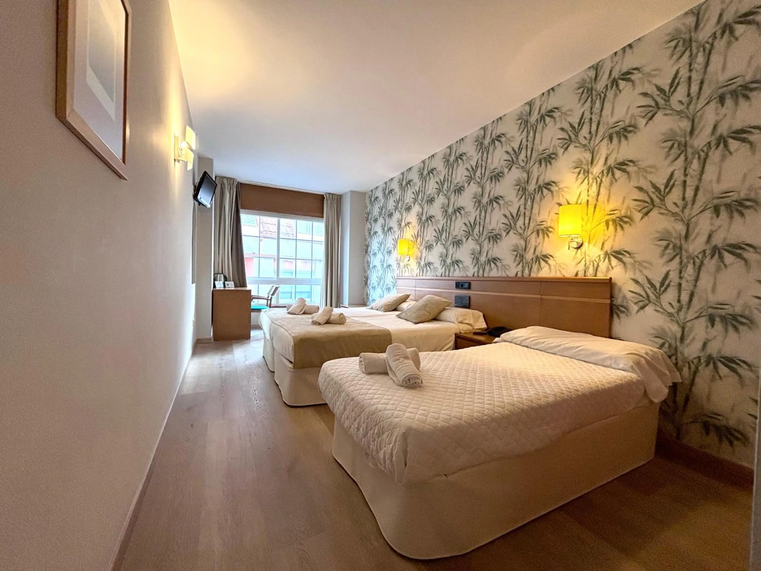 Bed in Hotel Atalaya I