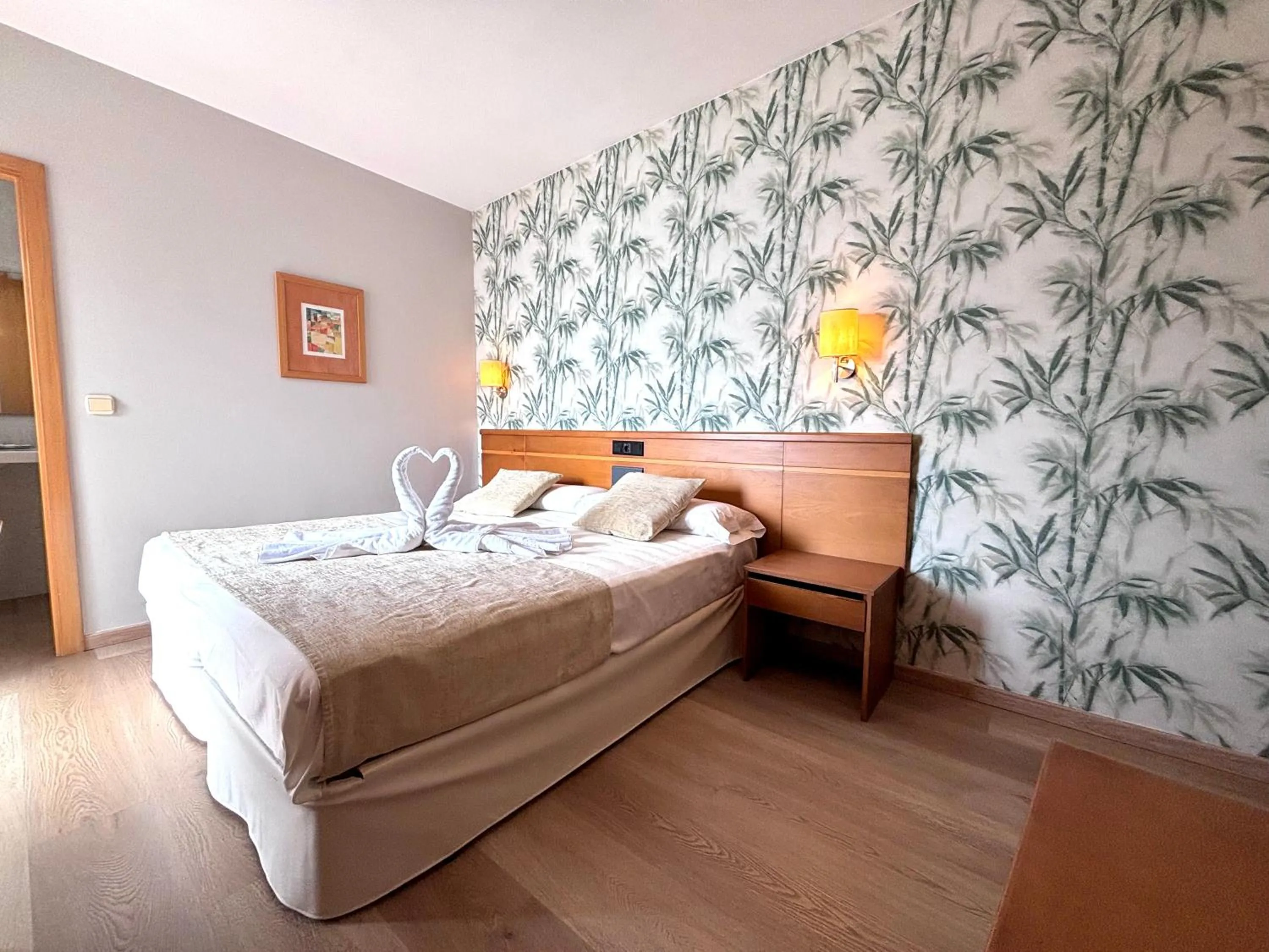 Bed in Hotel Atalaya I