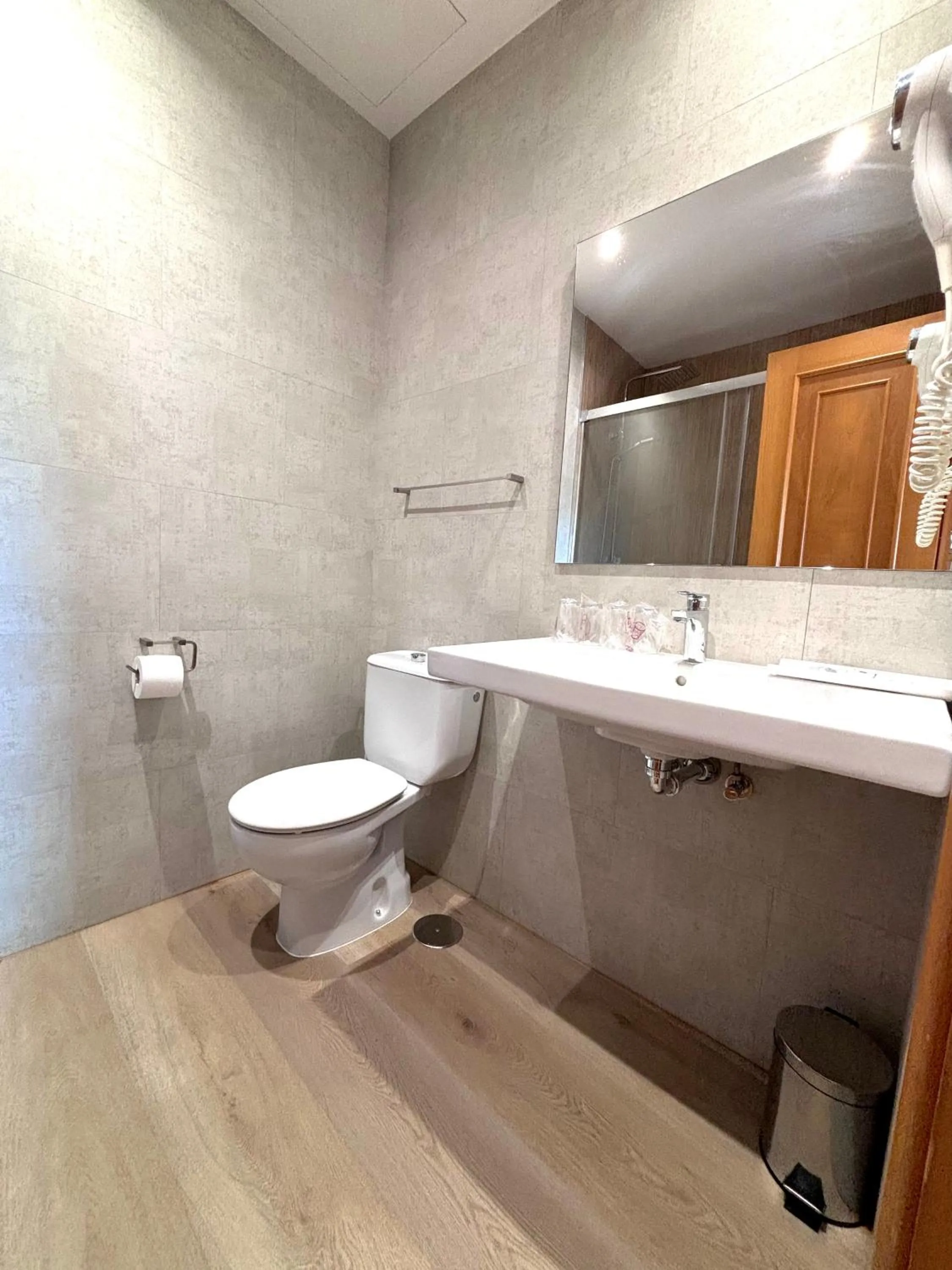 Bathroom in Hotel Atalaya I