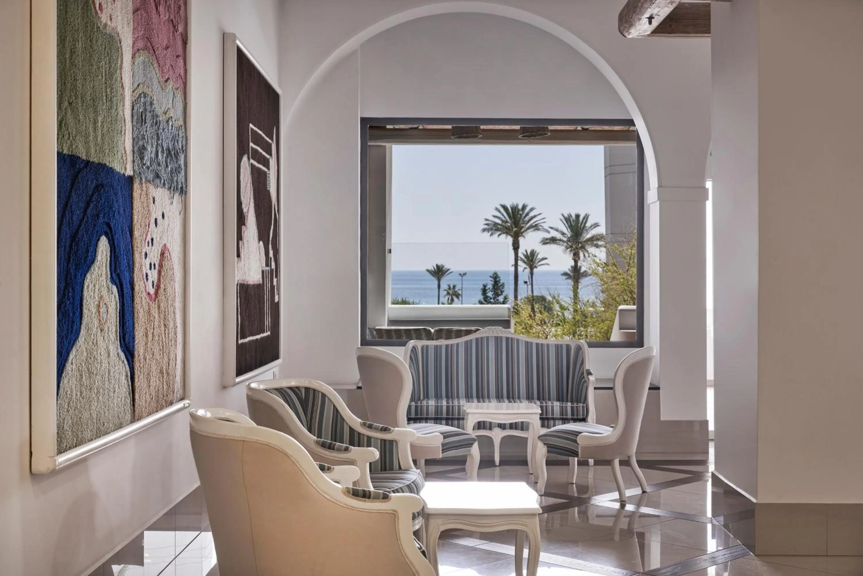 Lobby or reception in Epsilon Hotel Apartments