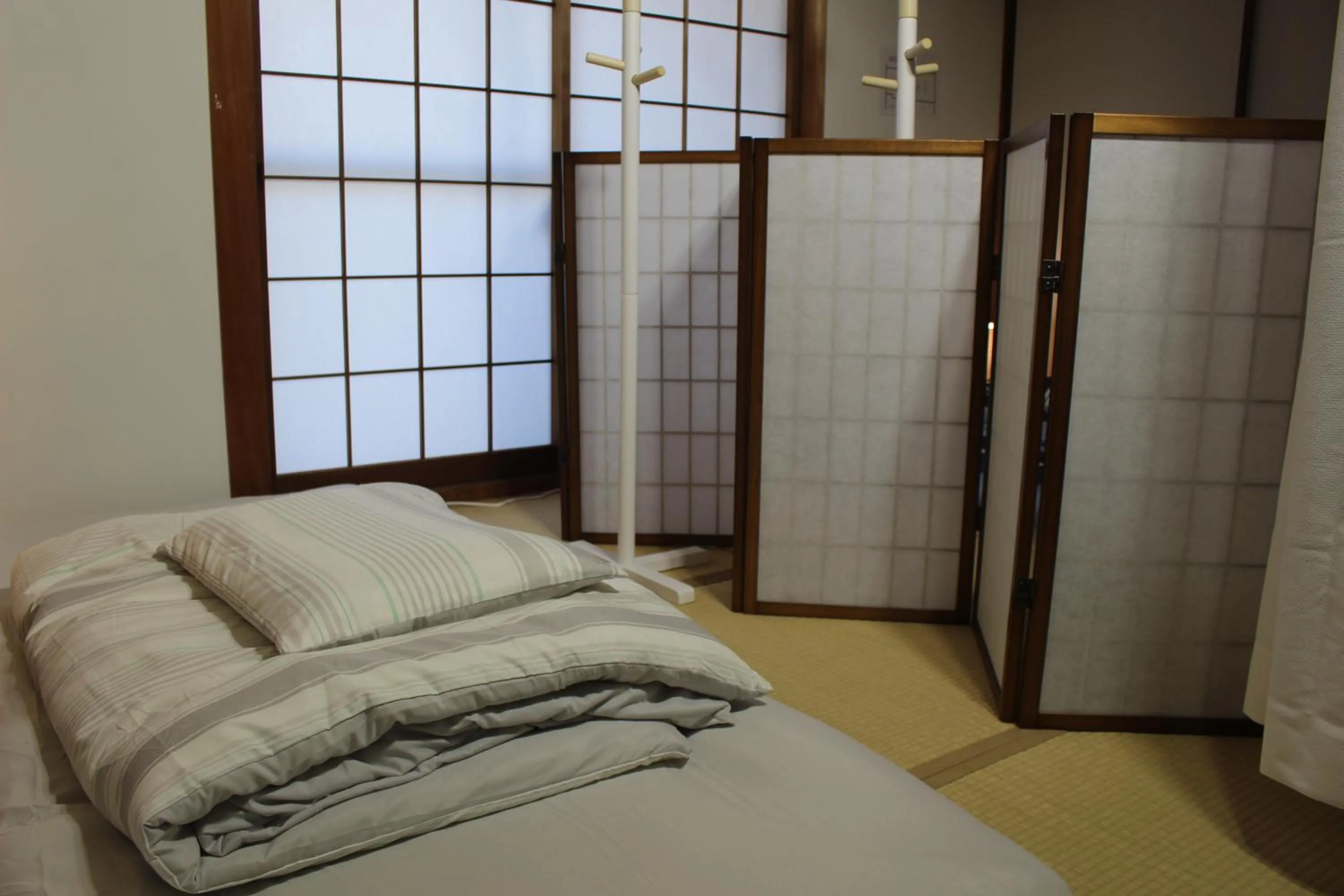 Bed in 4-Bed Female Dormitory Room in Guesthouse Banvina