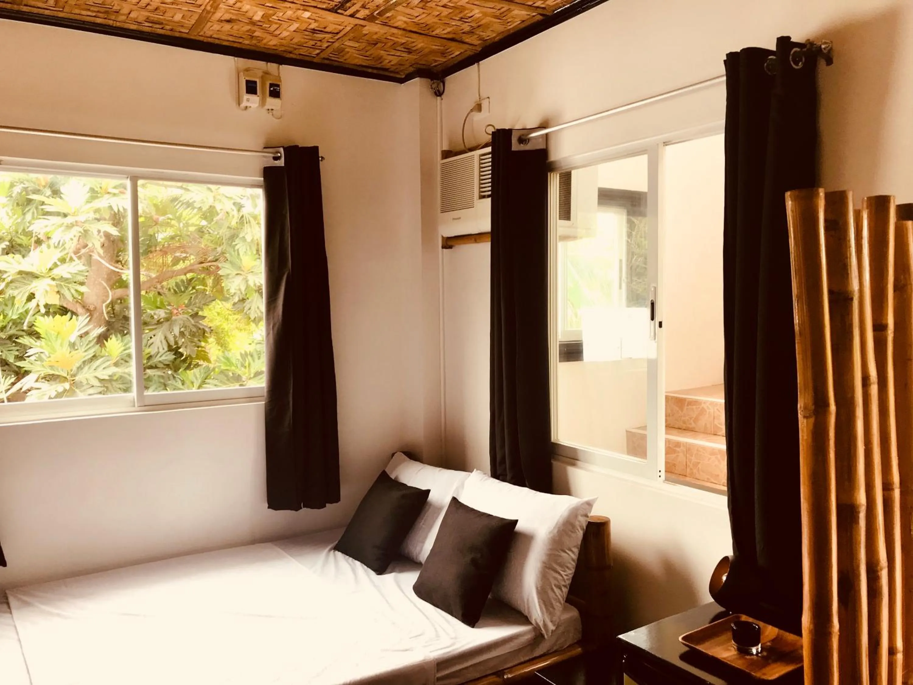 Photo of the whole room, Bed in Everyday Sunday Hotel & Cafe