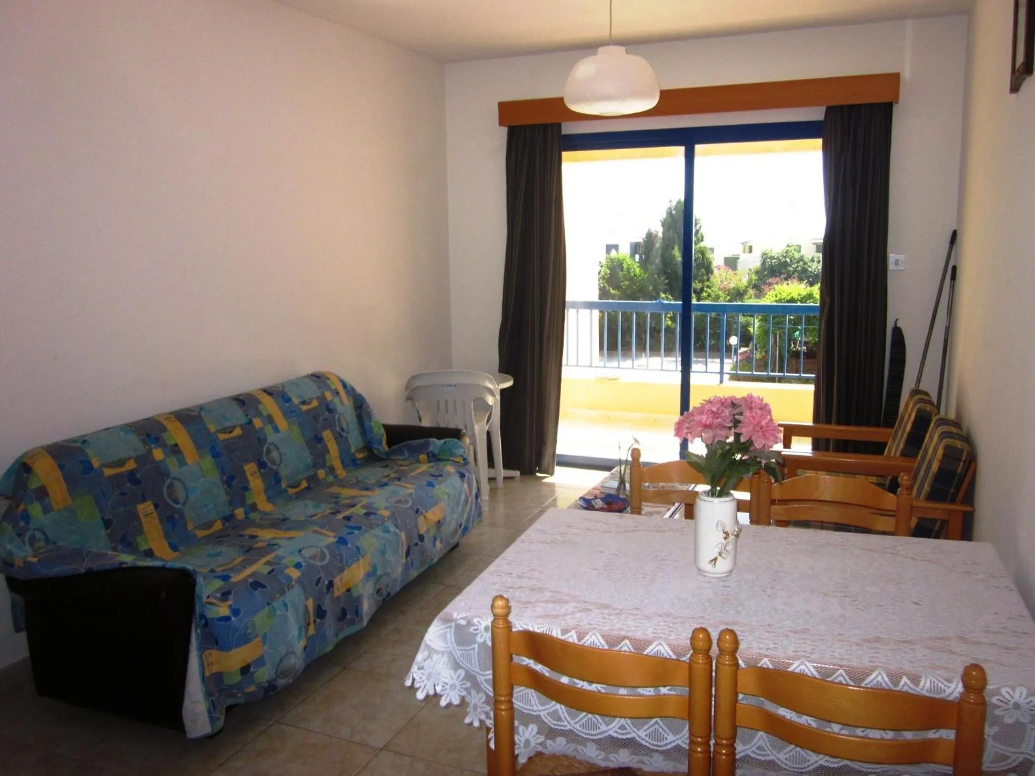 Living room in Georgia Apartments