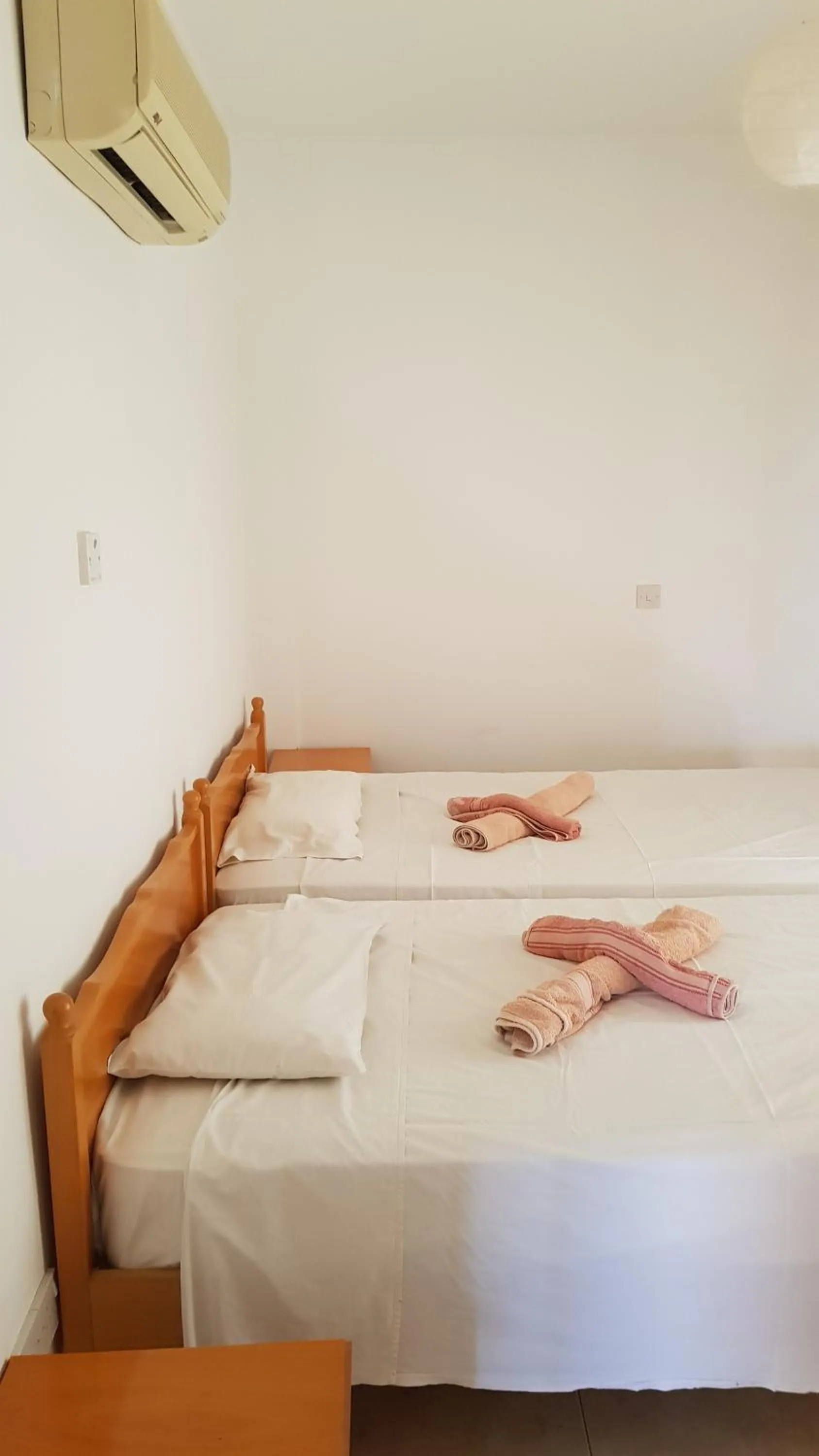 Bed in Georgia Apartments