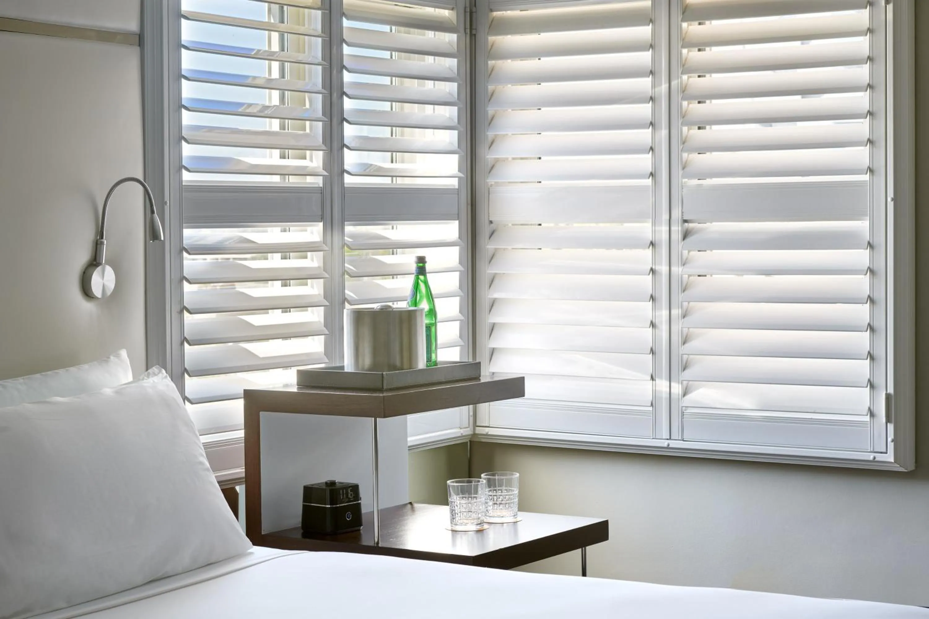 Photo of the whole room, Bed in Hotel Ziggy On Sunset