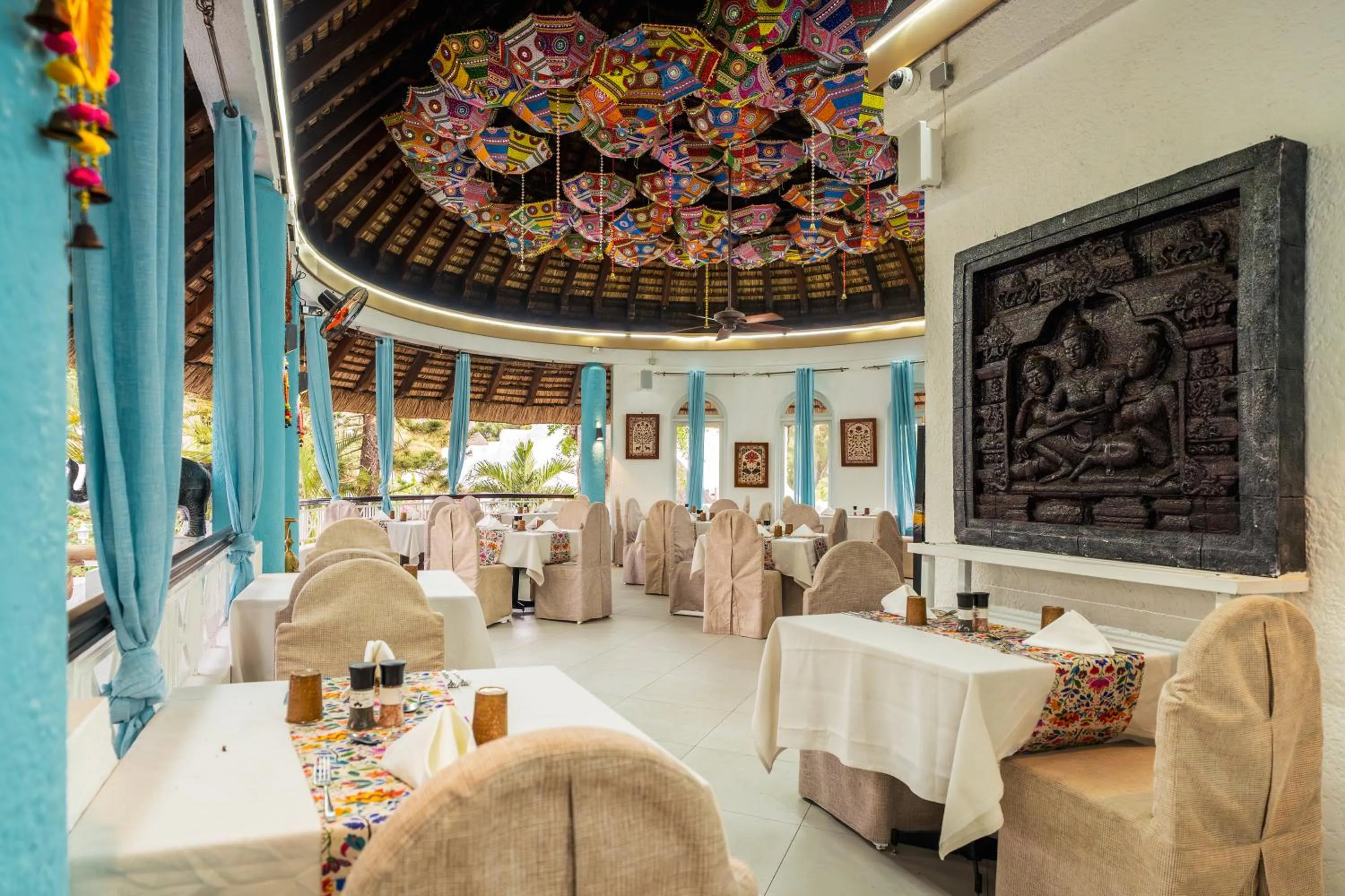 Restaurant/places to eat in Casuarina Resort and Spa