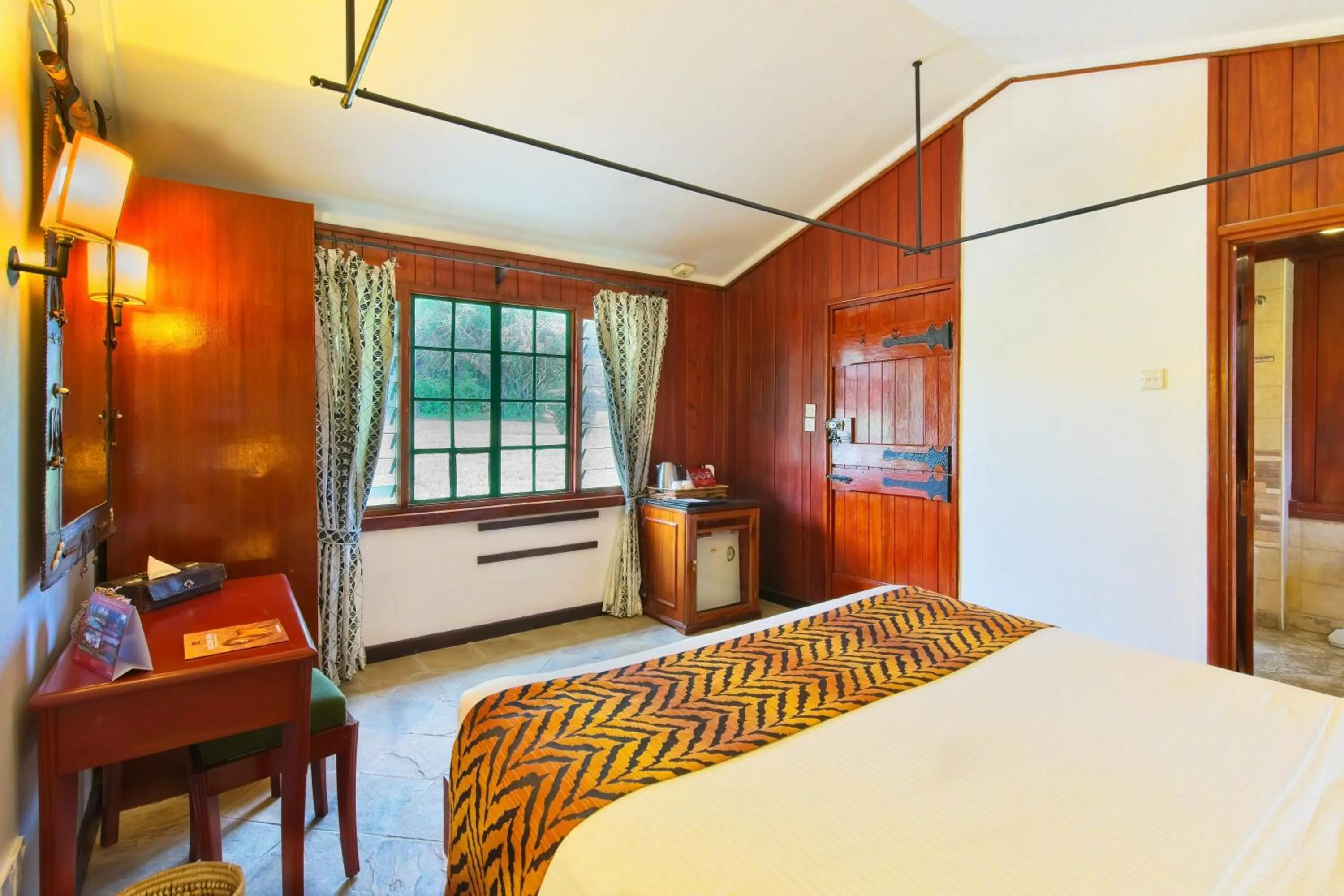 Bed in Muthu Keekorok Lodge, Maasai Mara, Narok