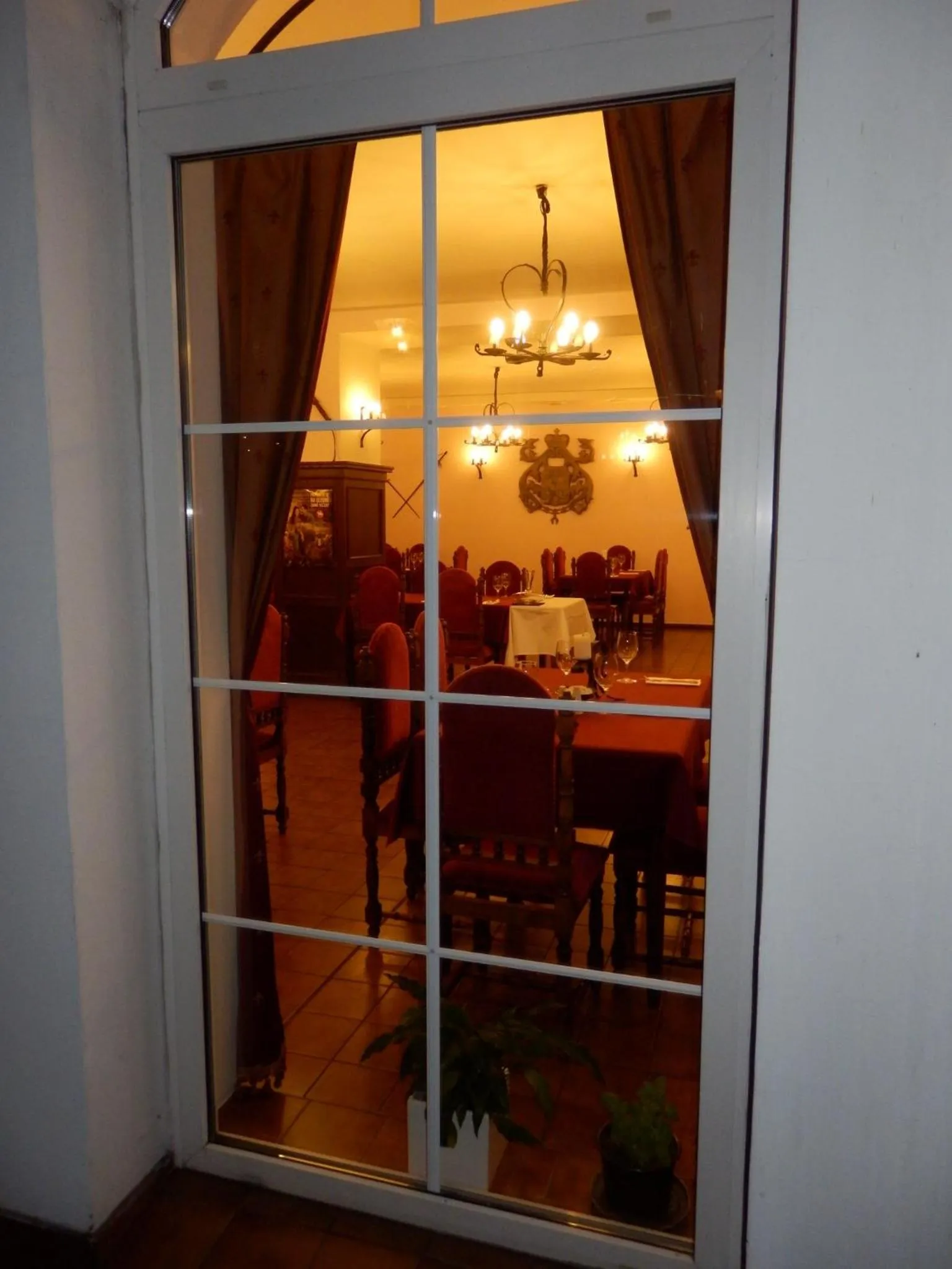 Restaurant/places to eat in Valdštejn