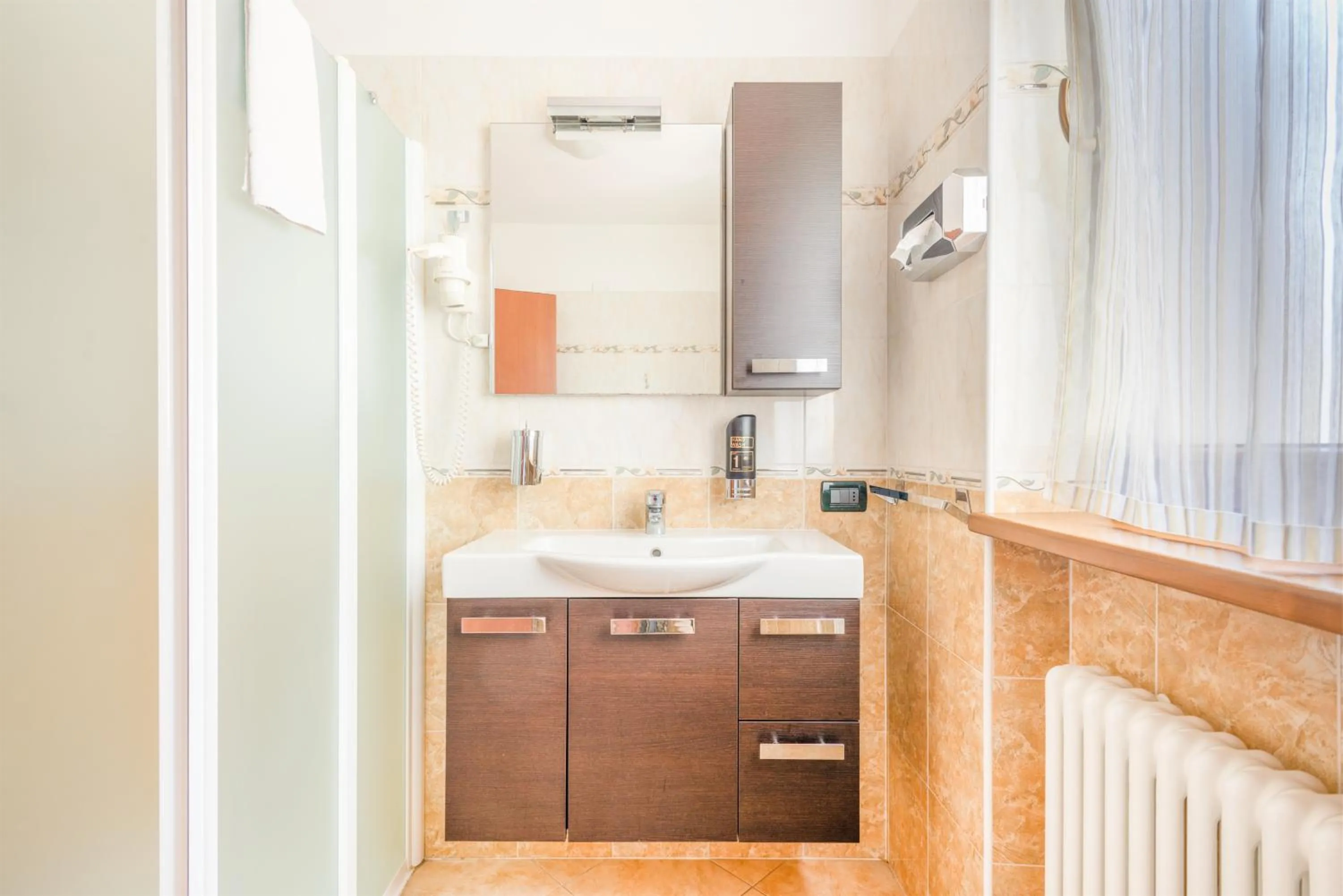 Bathroom in CROSINA HOLIDAY - Residence Toli