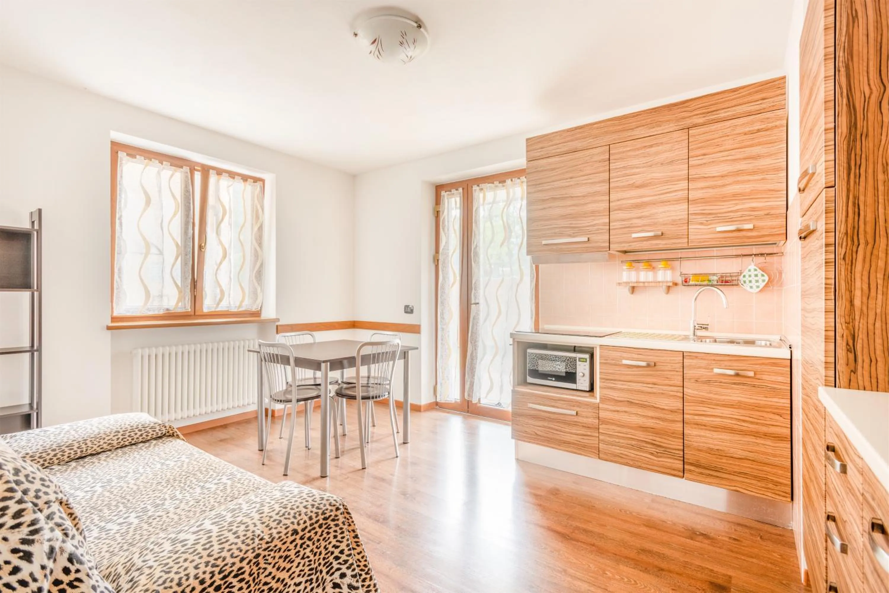 Kitchen or kitchenette in CROSINA HOLIDAY - Residence Toli