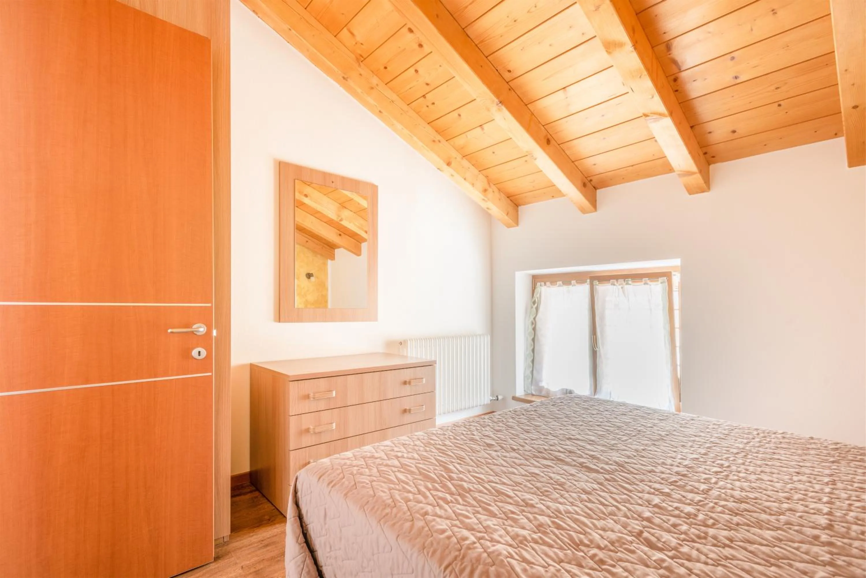 Bedroom, Bed in CROSINA HOLIDAY - Residence Toli