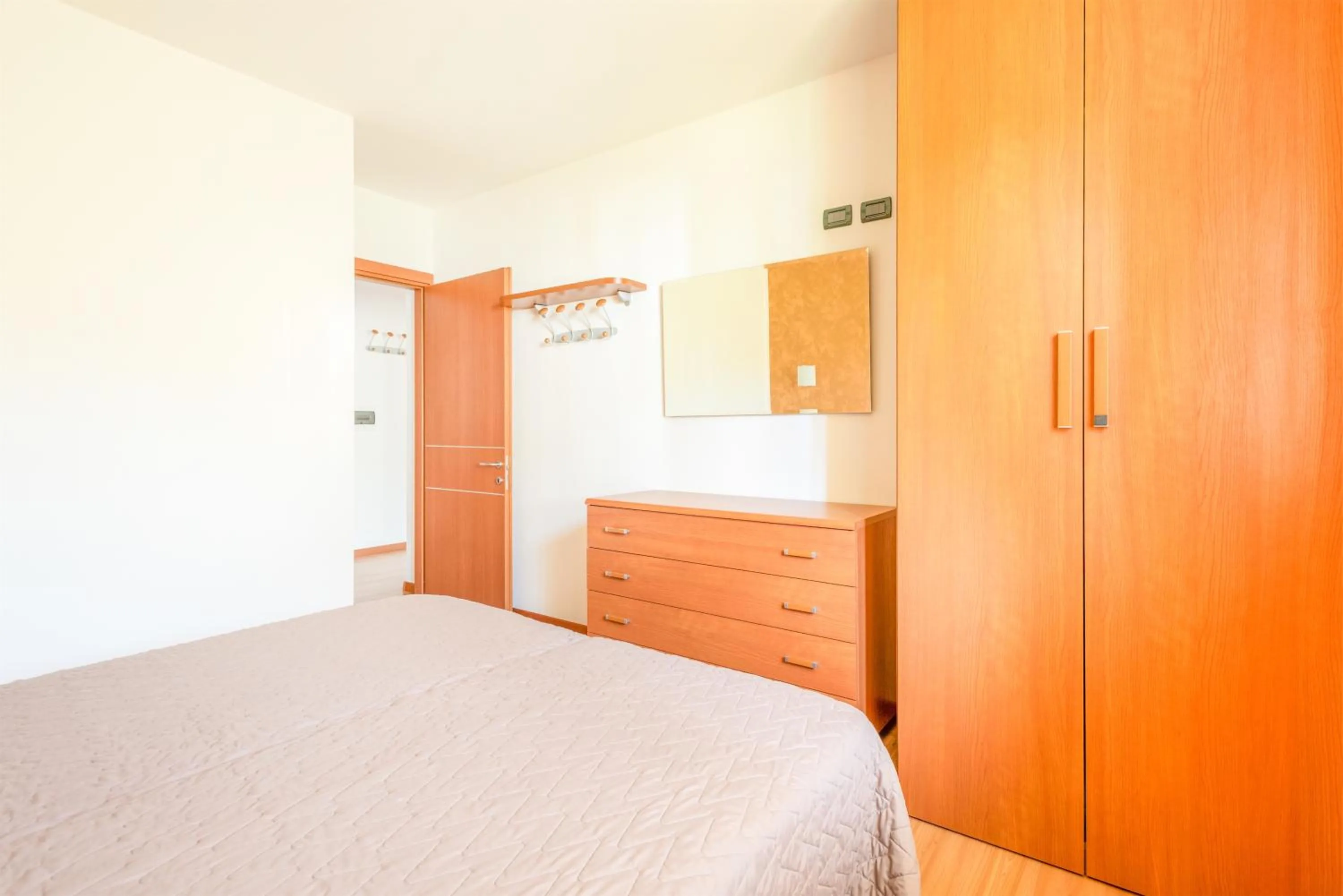 Photo of the whole room, Bed in CROSINA HOLIDAY - Residence Toli