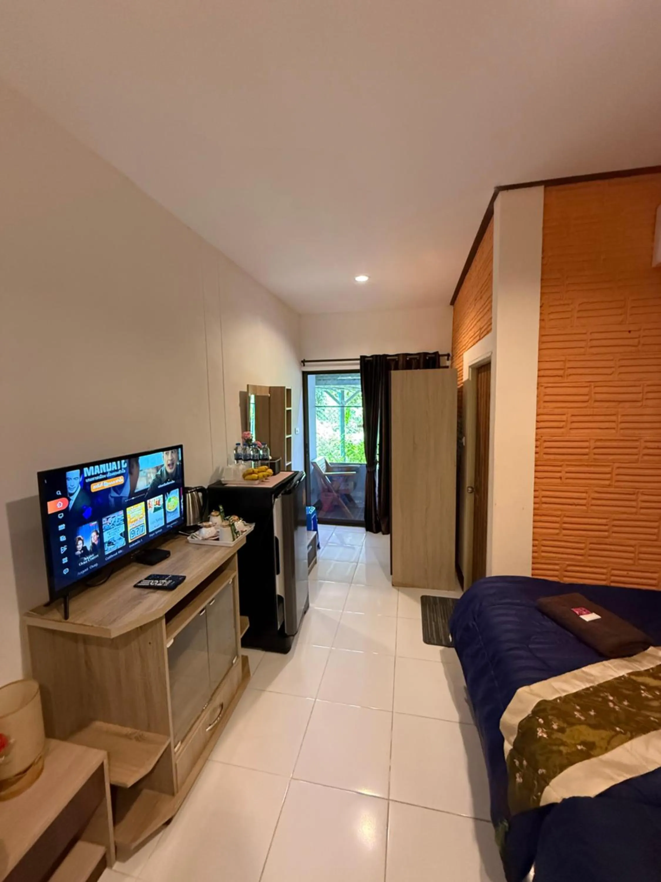 Bed in Sandee Place Mountain View Hotel โรงแรมแสนดีเพลส เมาเท่นวิว จอมทอง