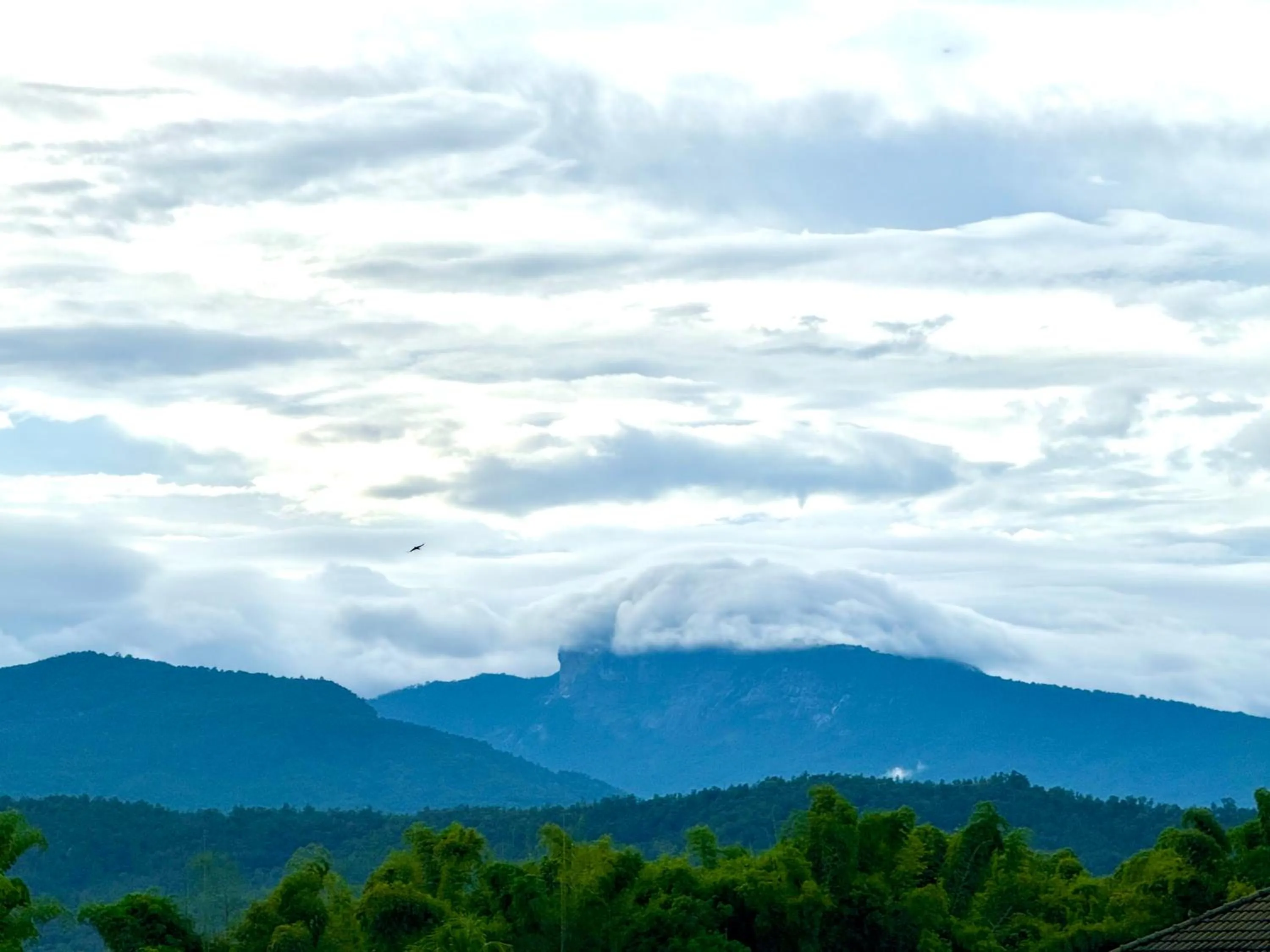 Sandee Place Mountain View Hotel โรงแรมแสนดีเพลส เมาเท่นวิว จอมทอง