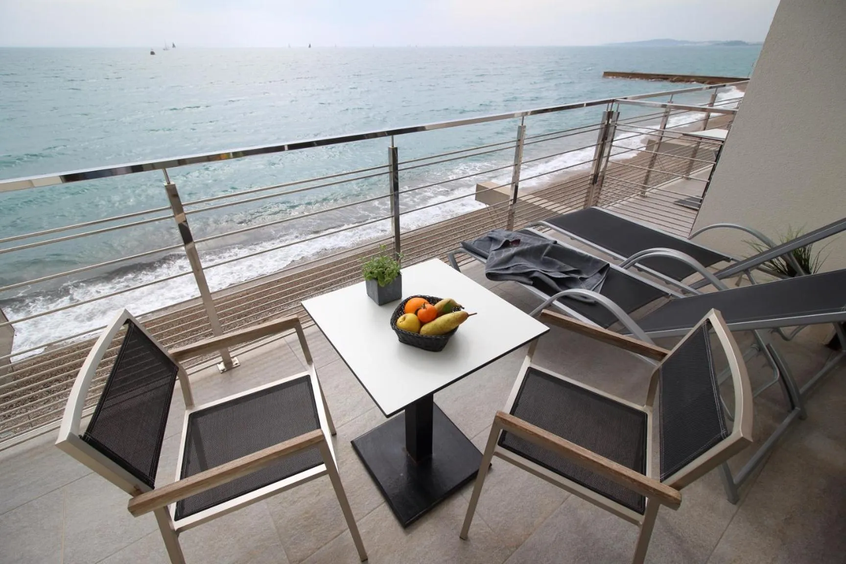 Property building in Villa Azur