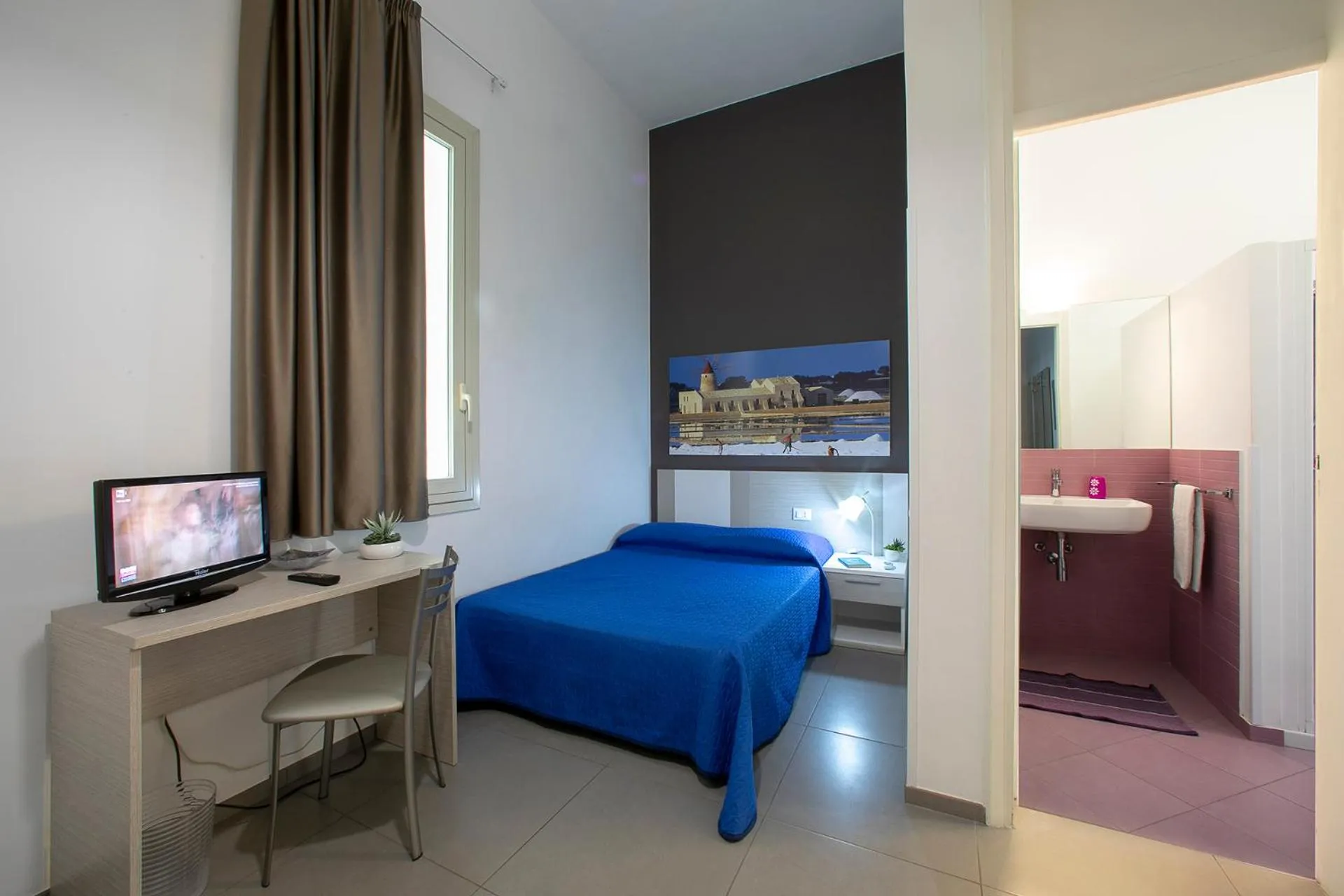 Bathroom, Bed in Terrazze Villanova