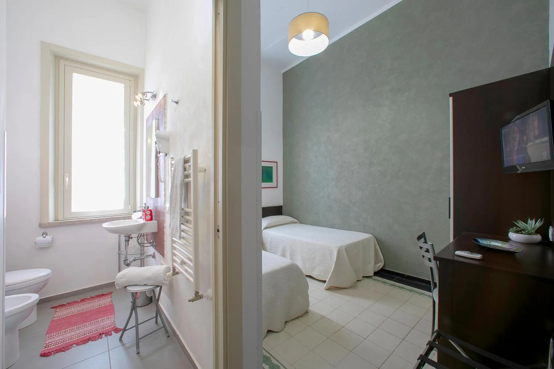 Bathroom, Bed in Terrazze Villanova