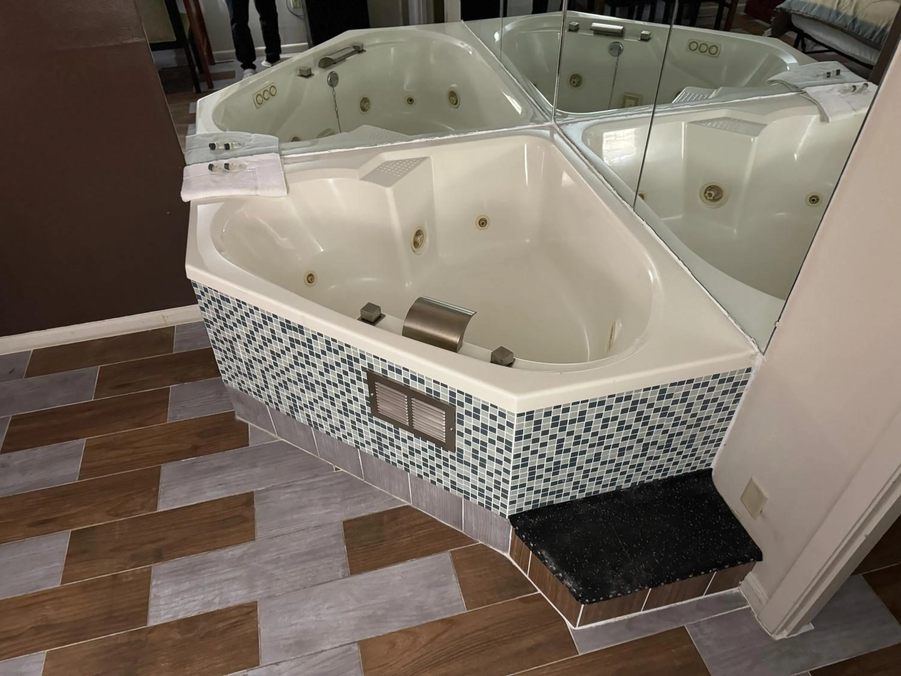 Bathroom in Country Club Inn & Suites