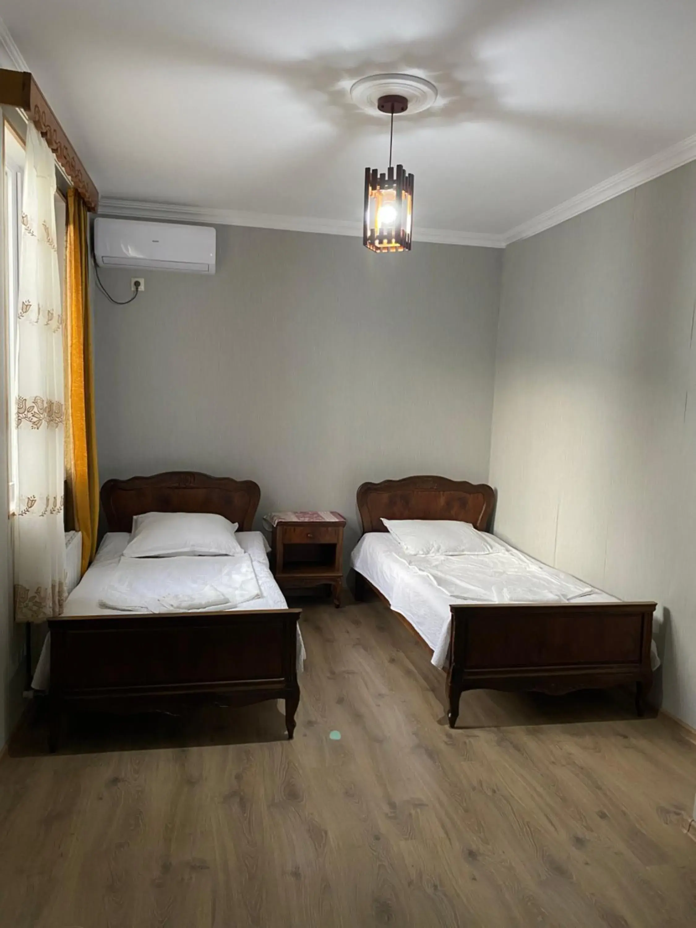 Standard Twin Room - single occupancy in Guesthouse Hill Side Standard Twin Room - single occupancy in Guesthouse Hill Side