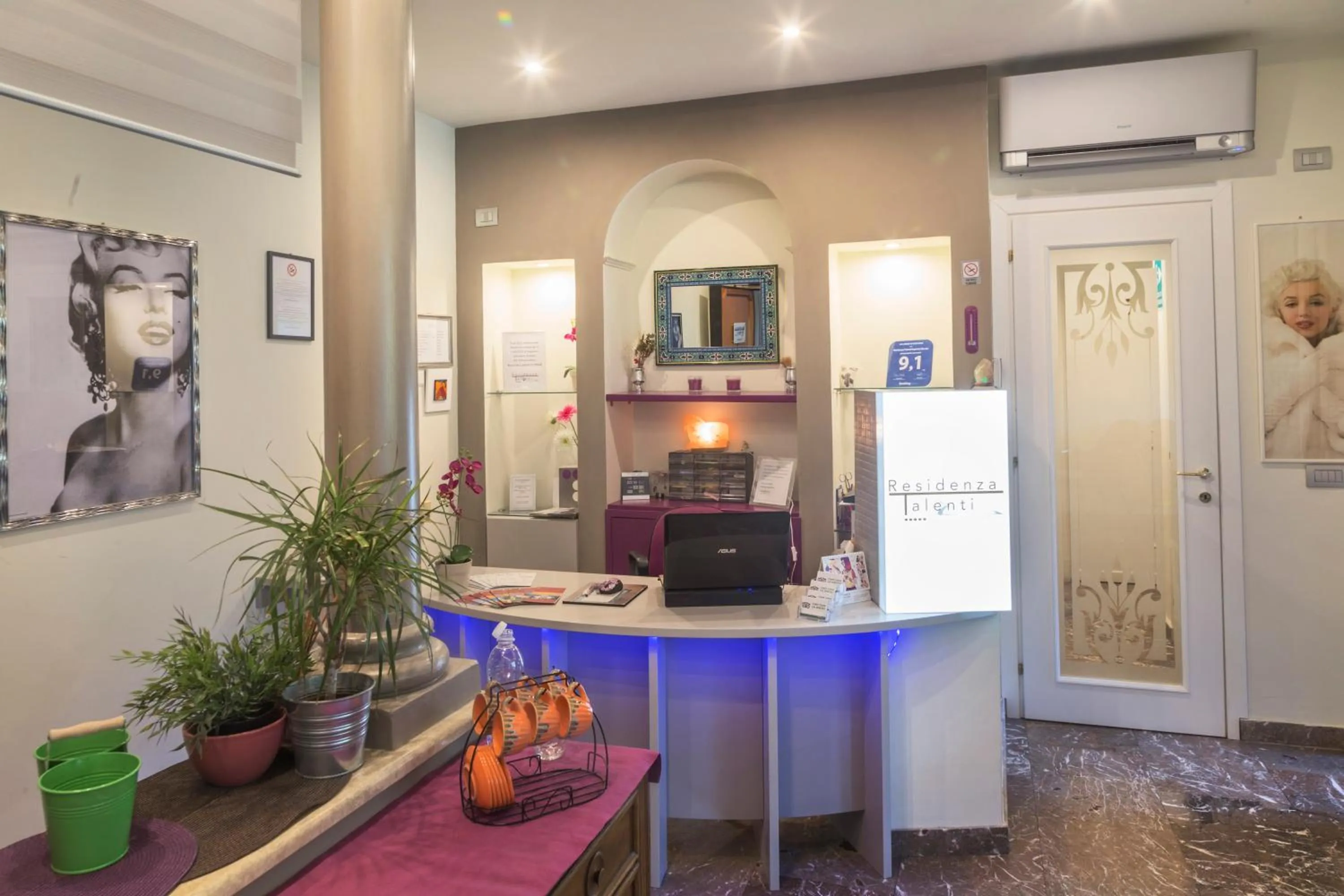 Lobby or reception in Residenza Talenti Superior Rooms