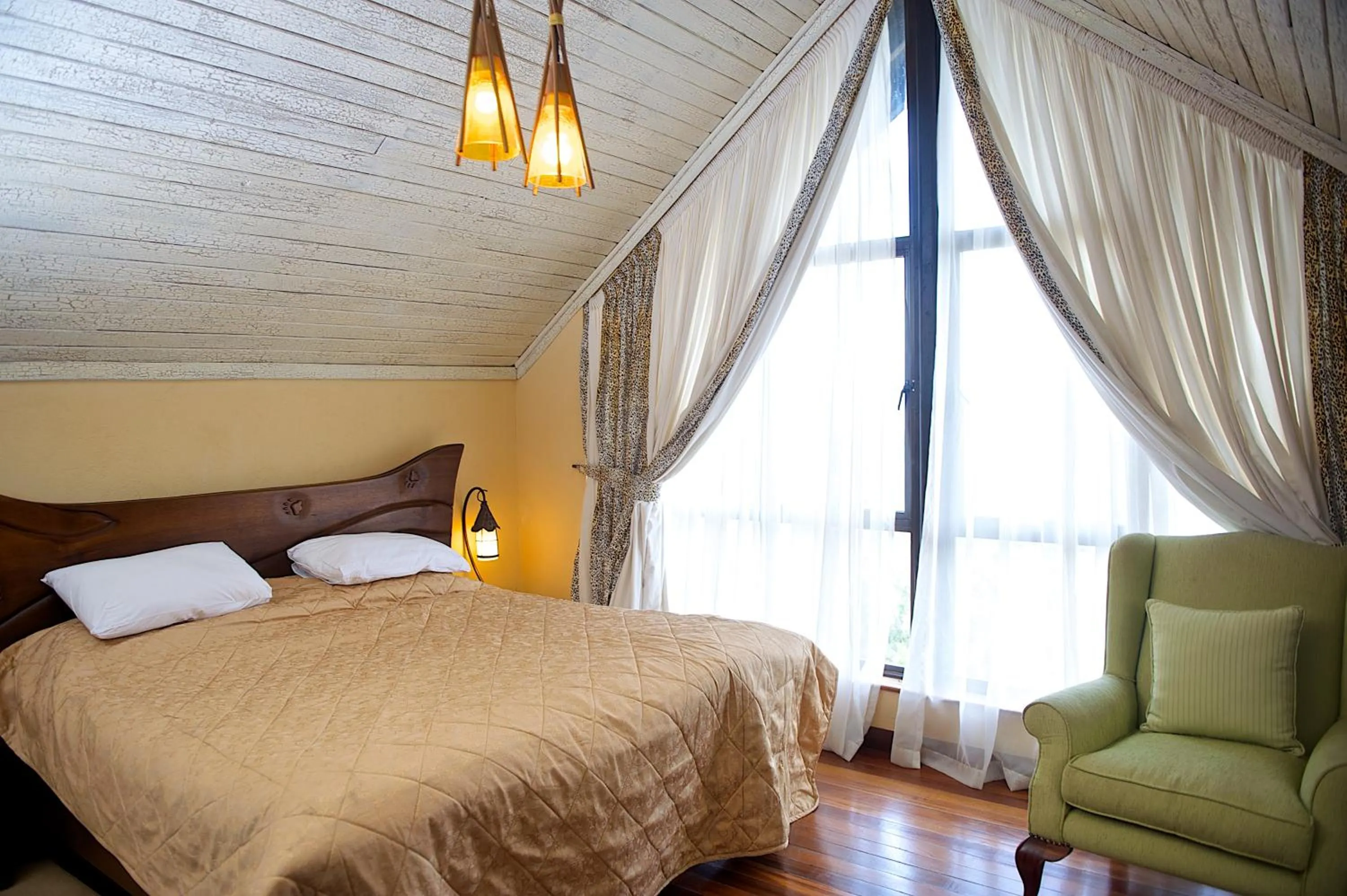 Bed in The Great Rift Valley Lodge & Golf Resort