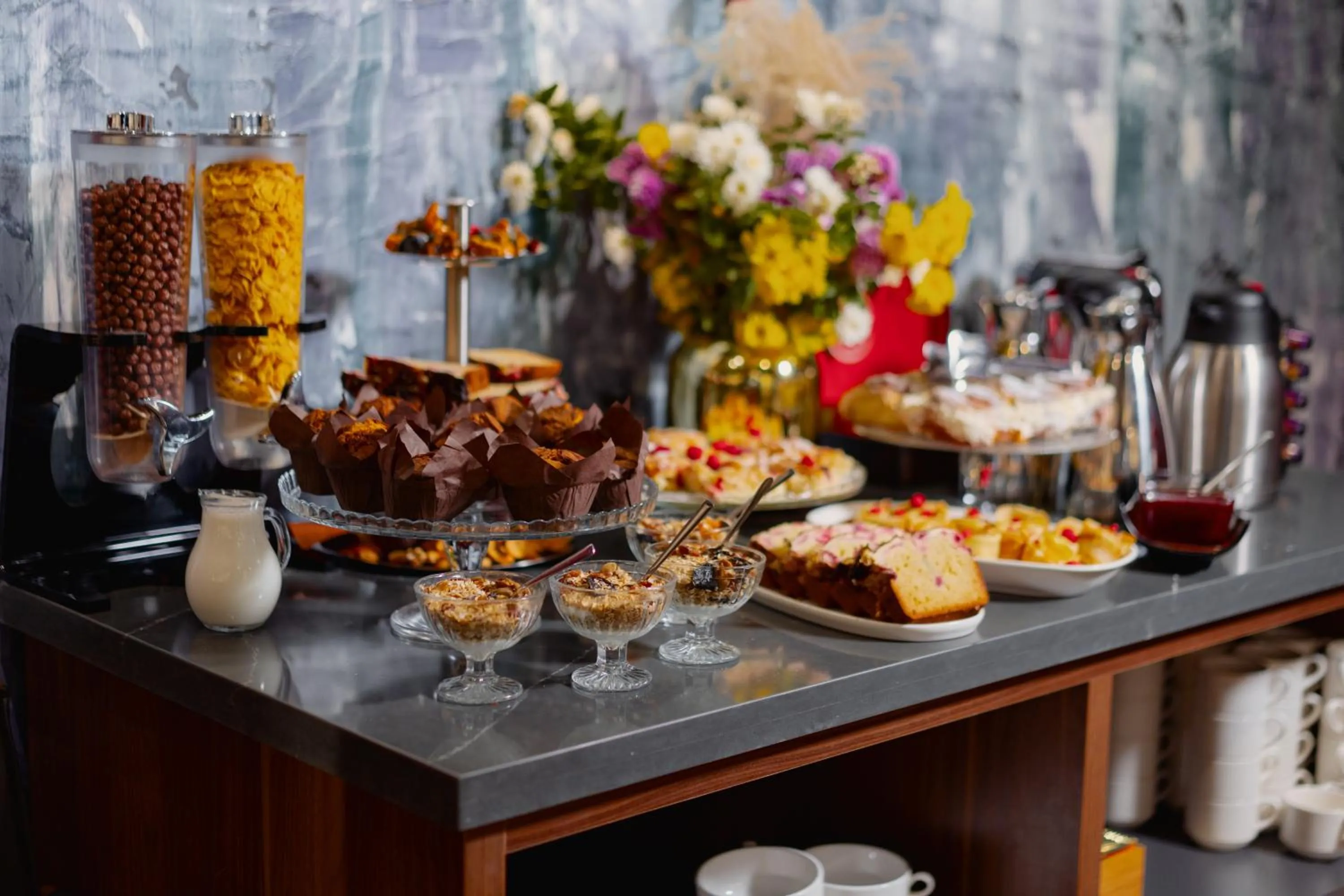 Food and drinks in Tapis Rouge Design Boutique Hotel