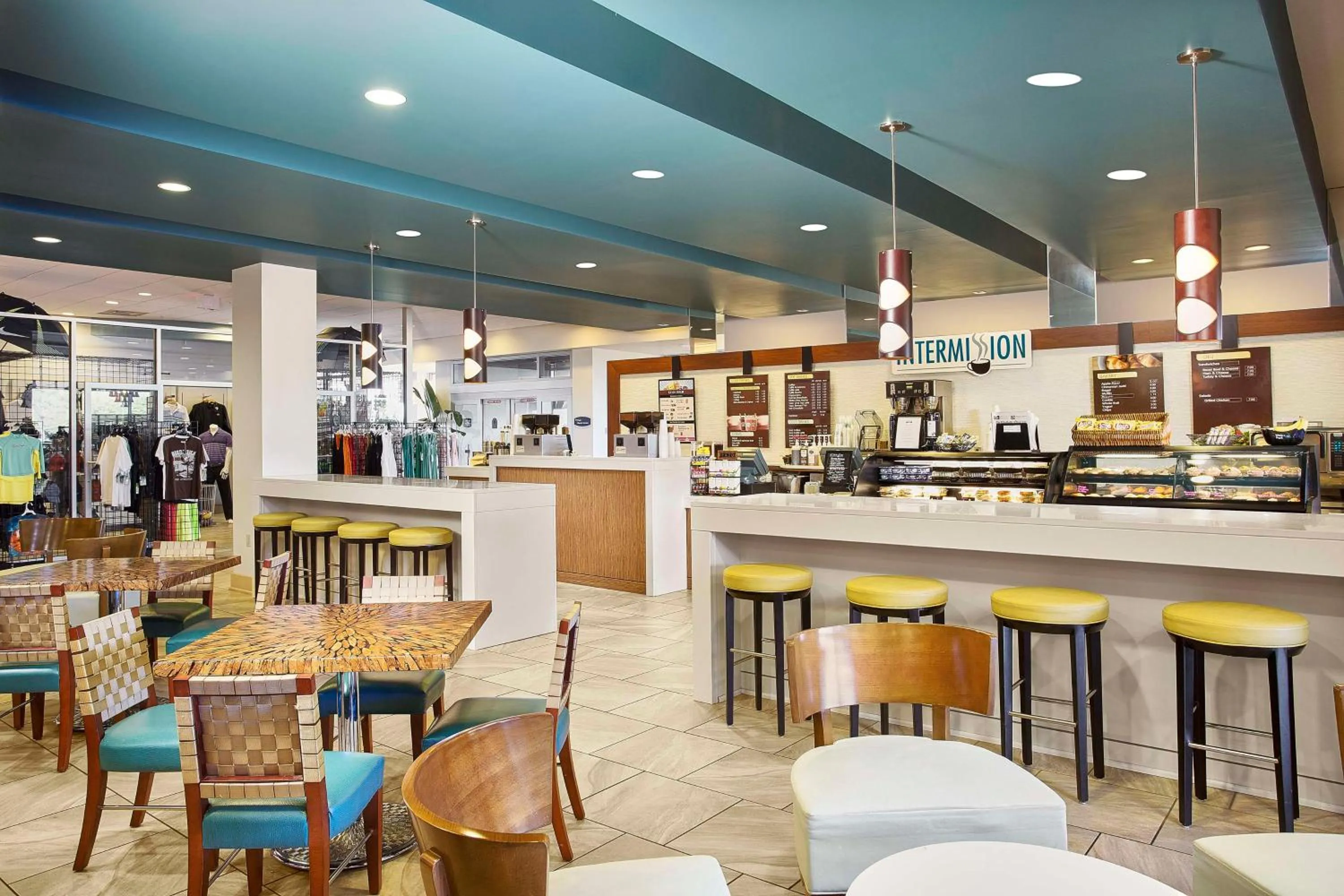 Restaurant/places to eat in Kingston Plantation Condos