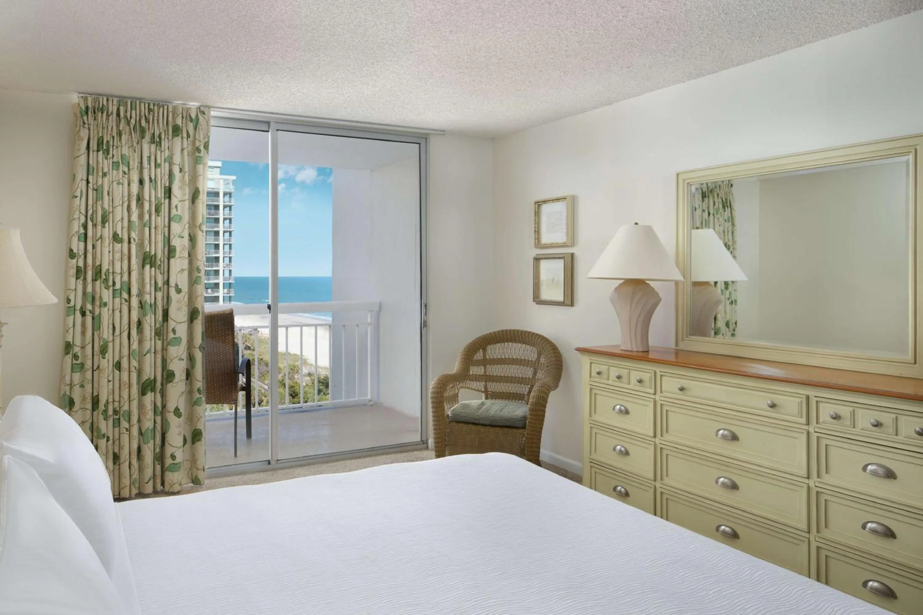 Bed in Kingston Plantation Condos