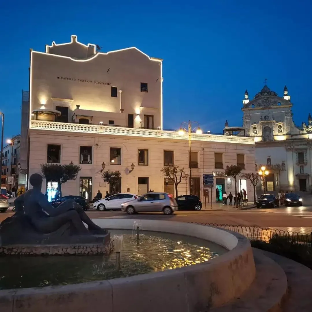 Property building in Castello Castriota Scanderbeg