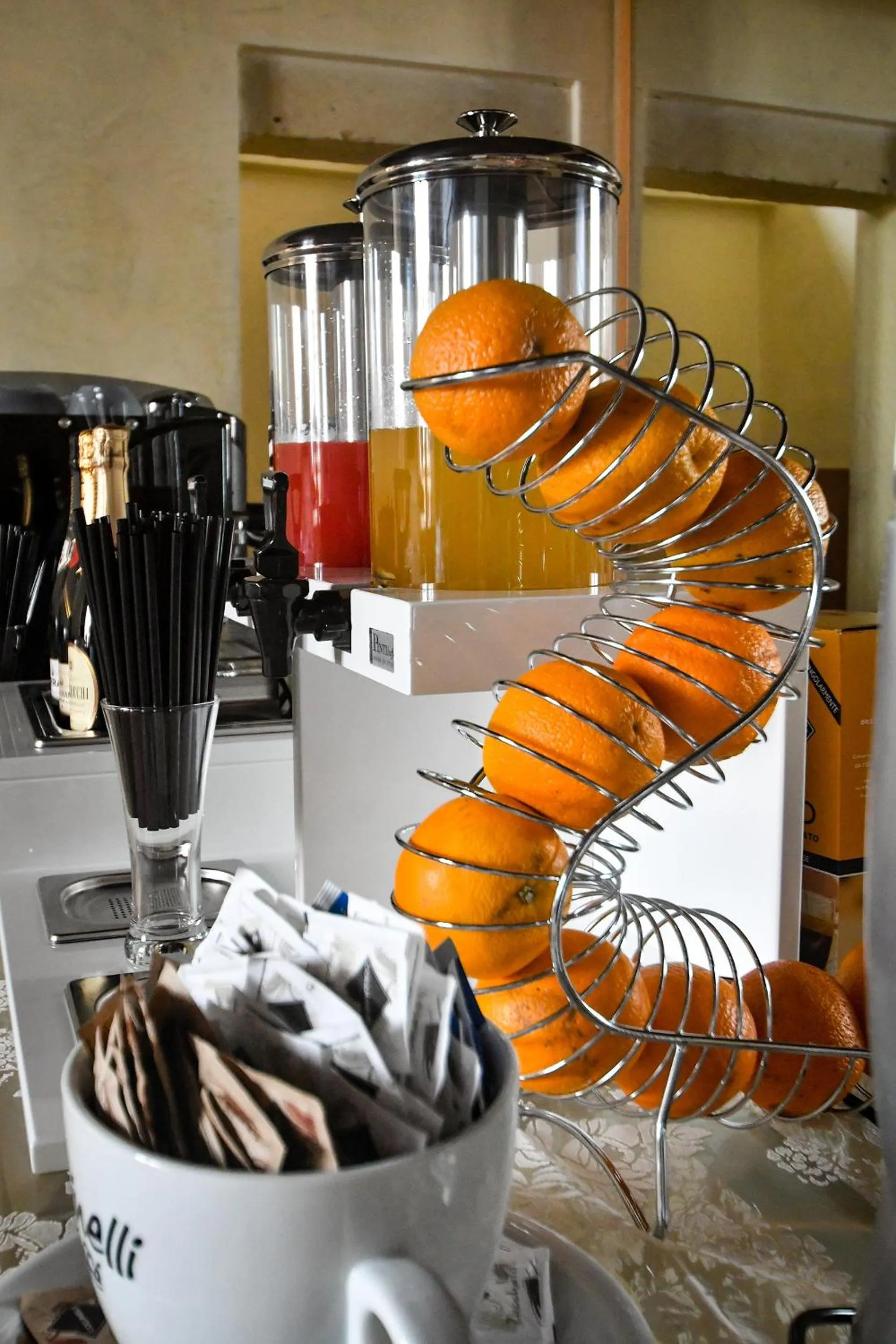 Food and drinks in Castello Castriota Scanderbeg