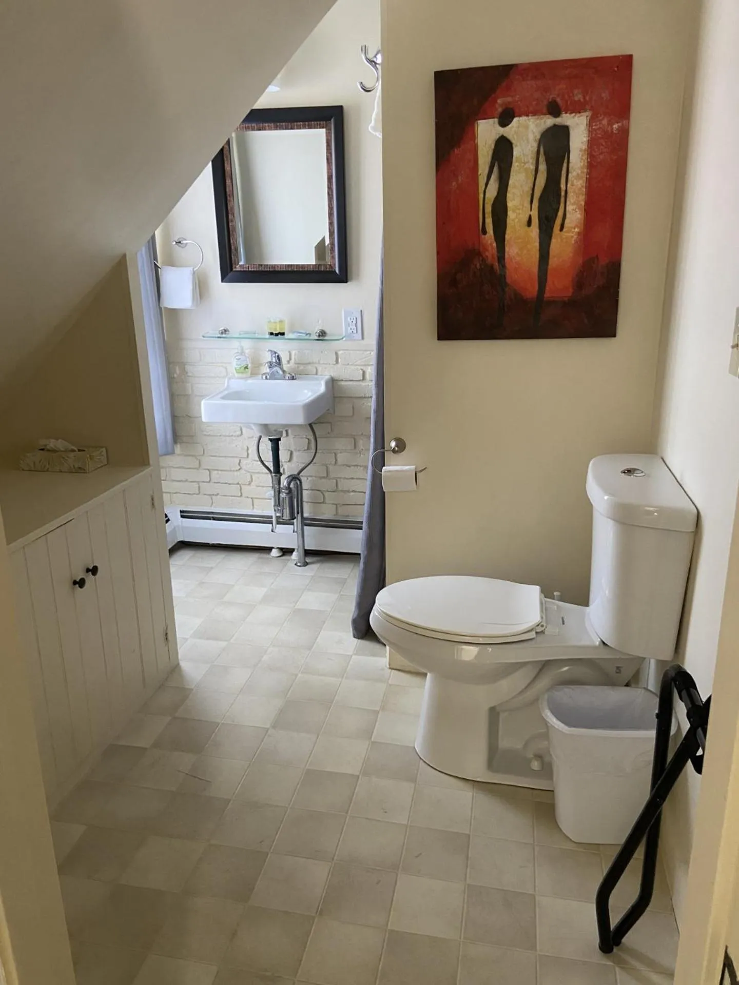 The Whitetail Inn and Suites- Lincoln