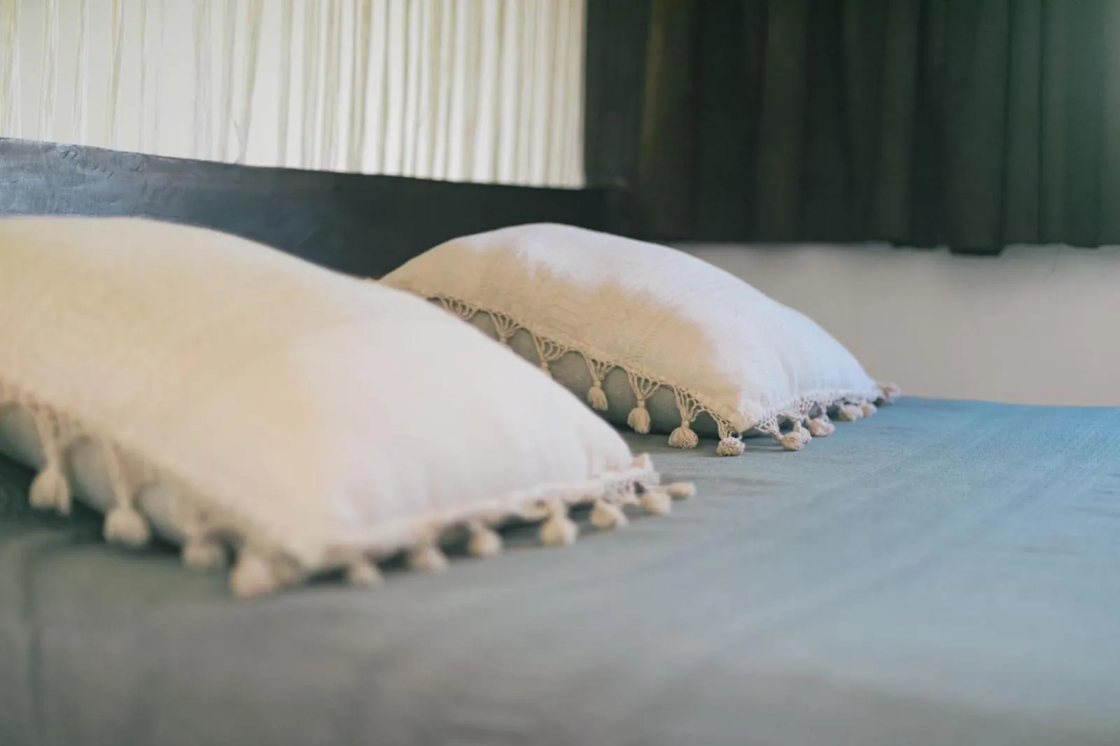 Bed in Nahouse Jungle Lodges