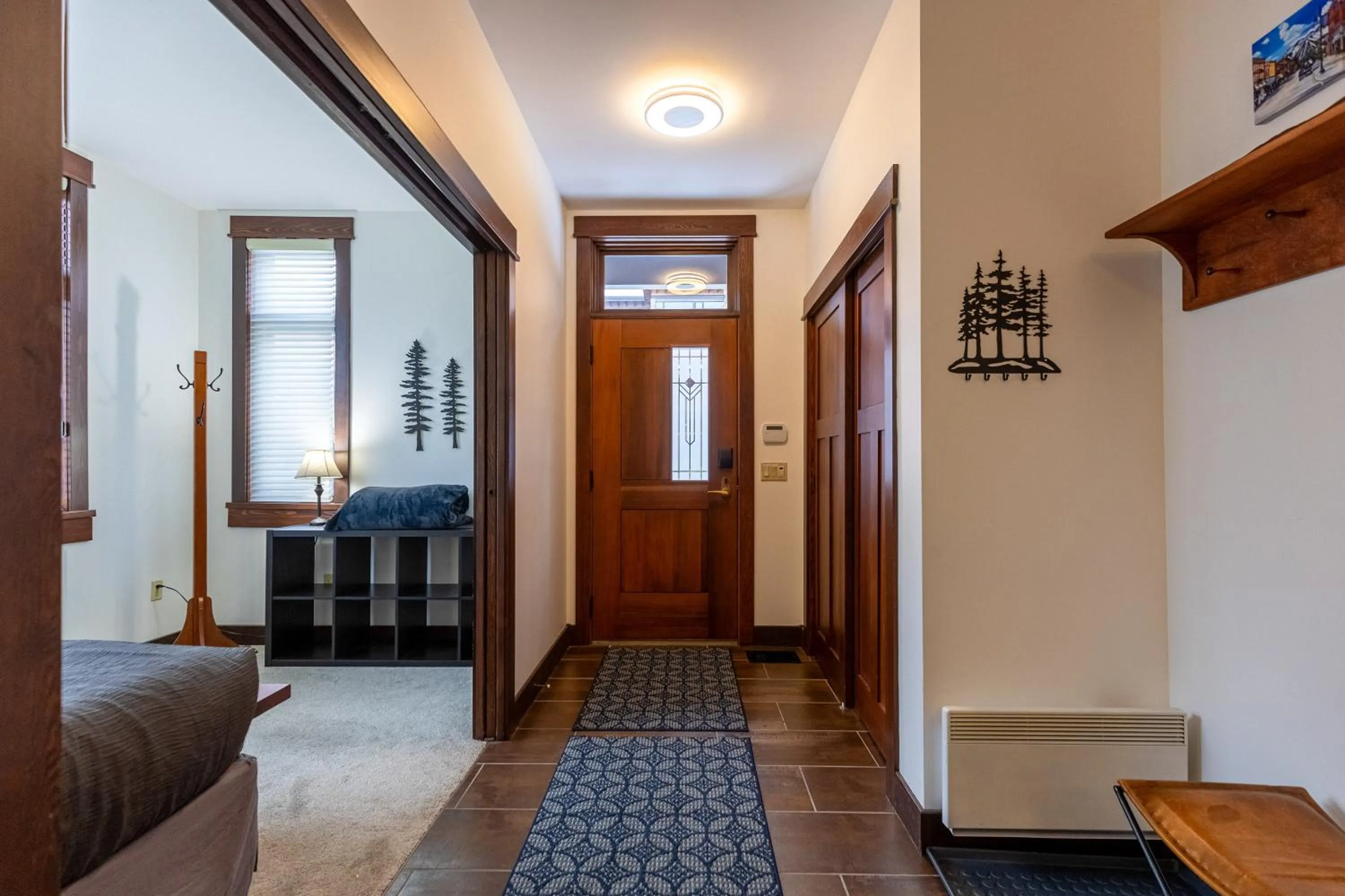 901 by Fernie Central Reservations